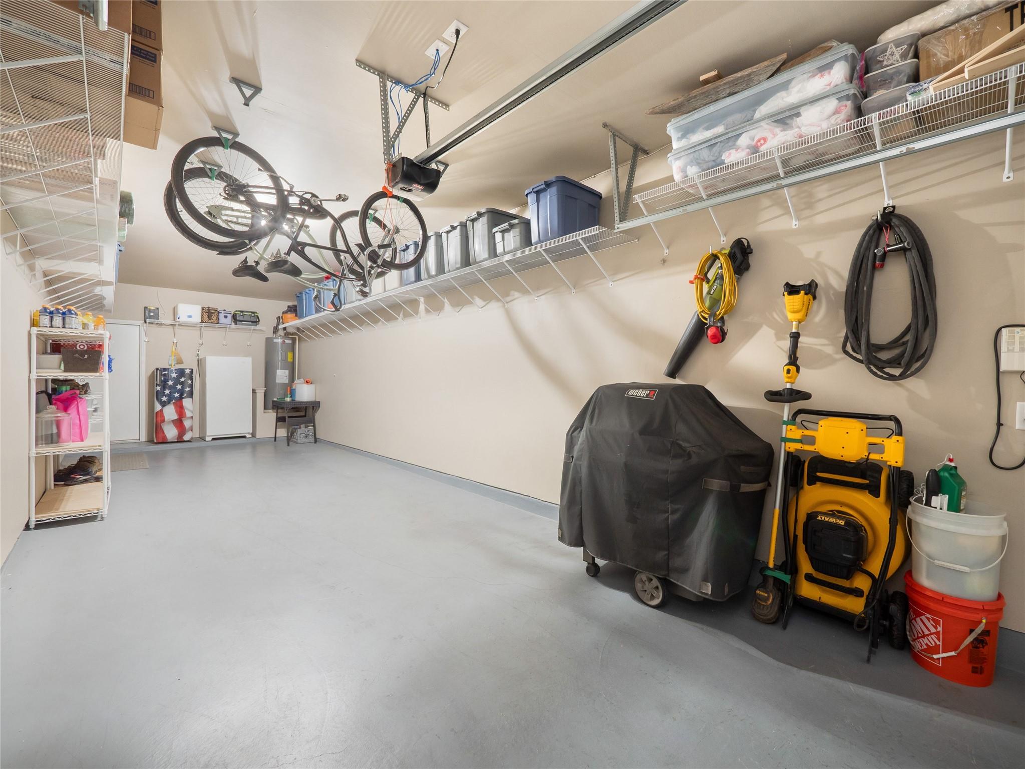 304 La Escalera Dr, Leander, TX 78641