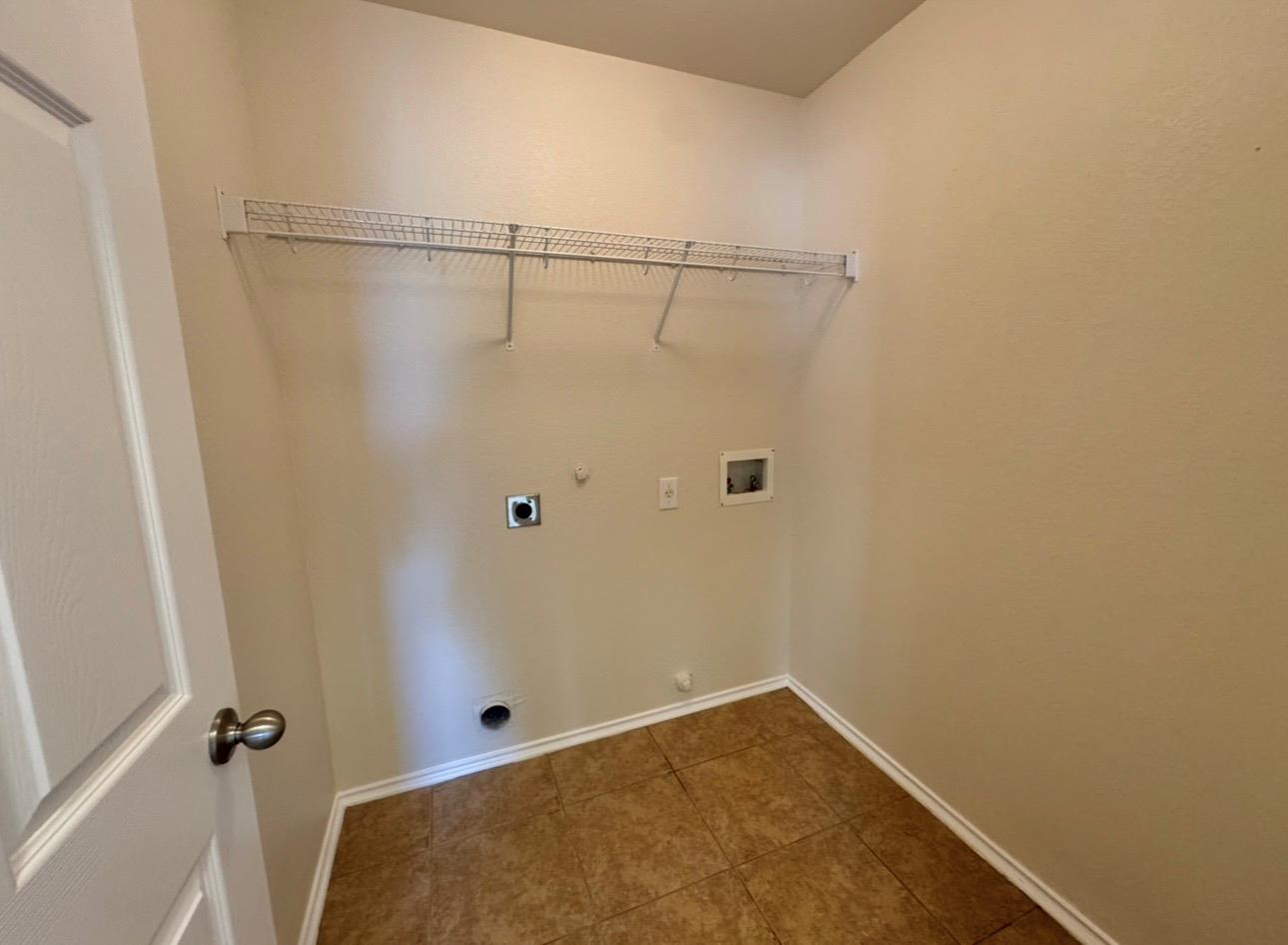 104 Gettysburg Loop, Elgin, TX 78621