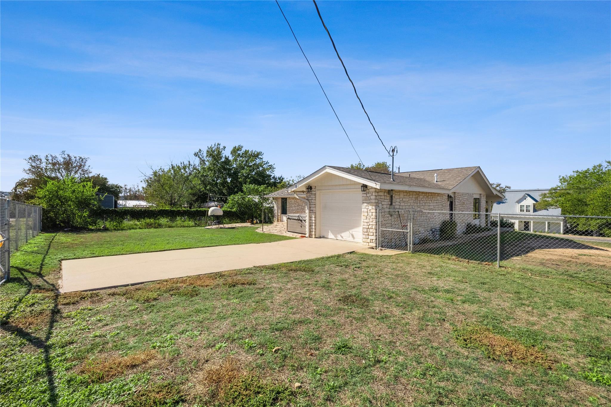 419 Avenue E, Marble Falls, TX 78654