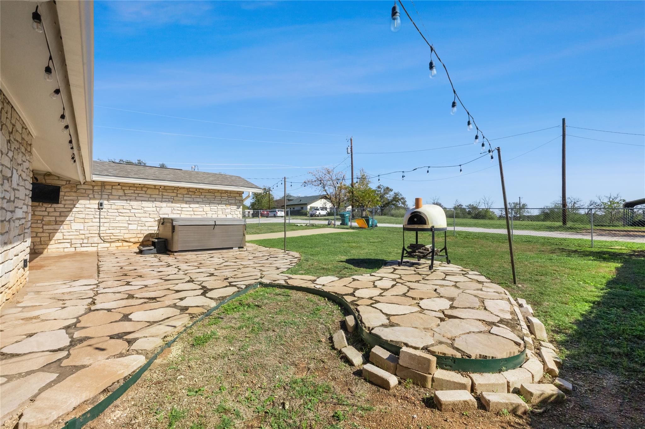 419 Avenue E, Marble Falls, TX 78654