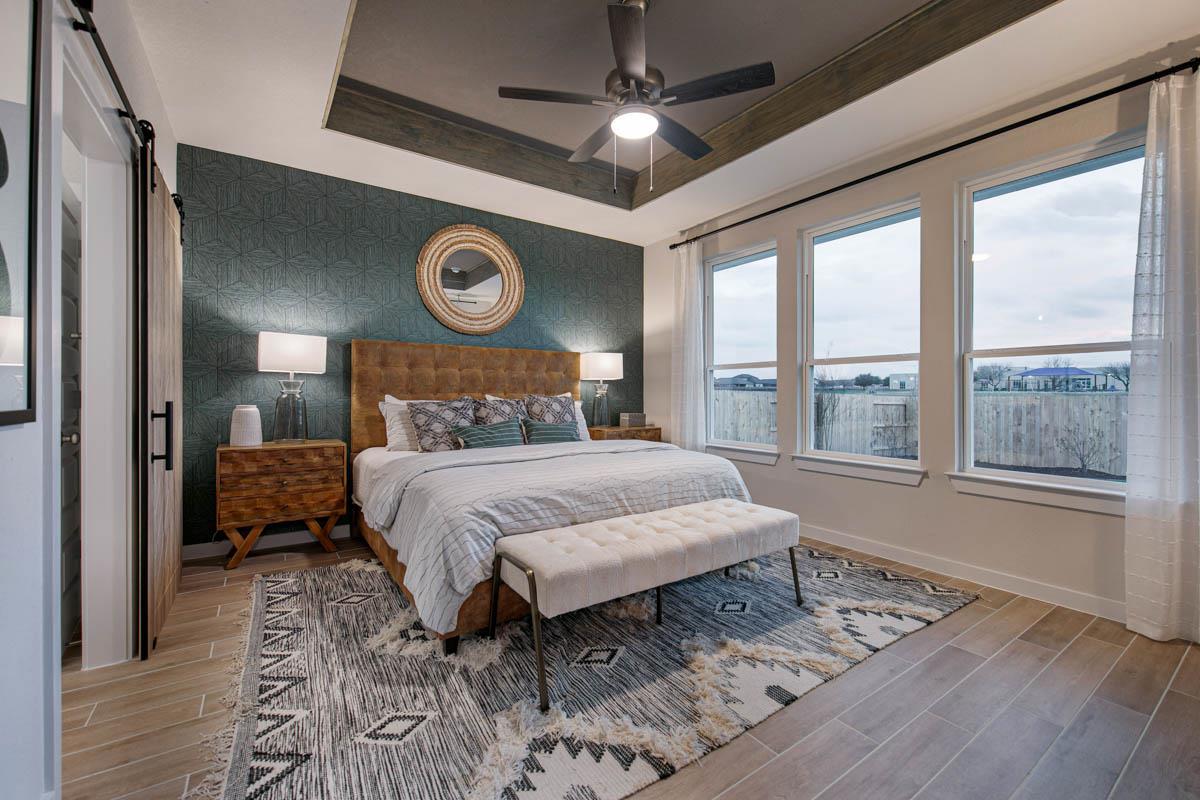 154 Paul Pena Dr, San Marcos, TX 78666