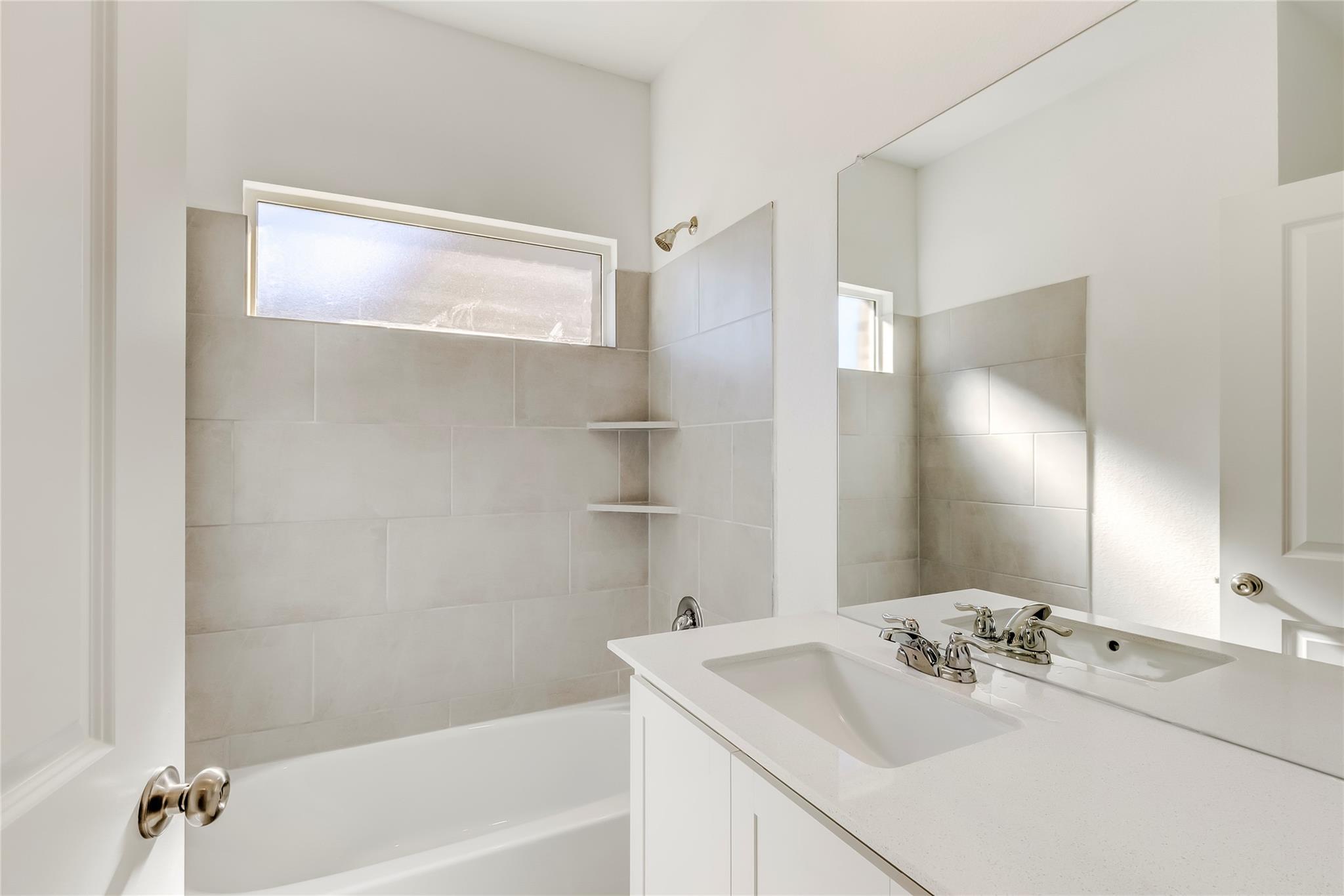 173 Cibolo Creek Loop, Bastrop, TX 78602