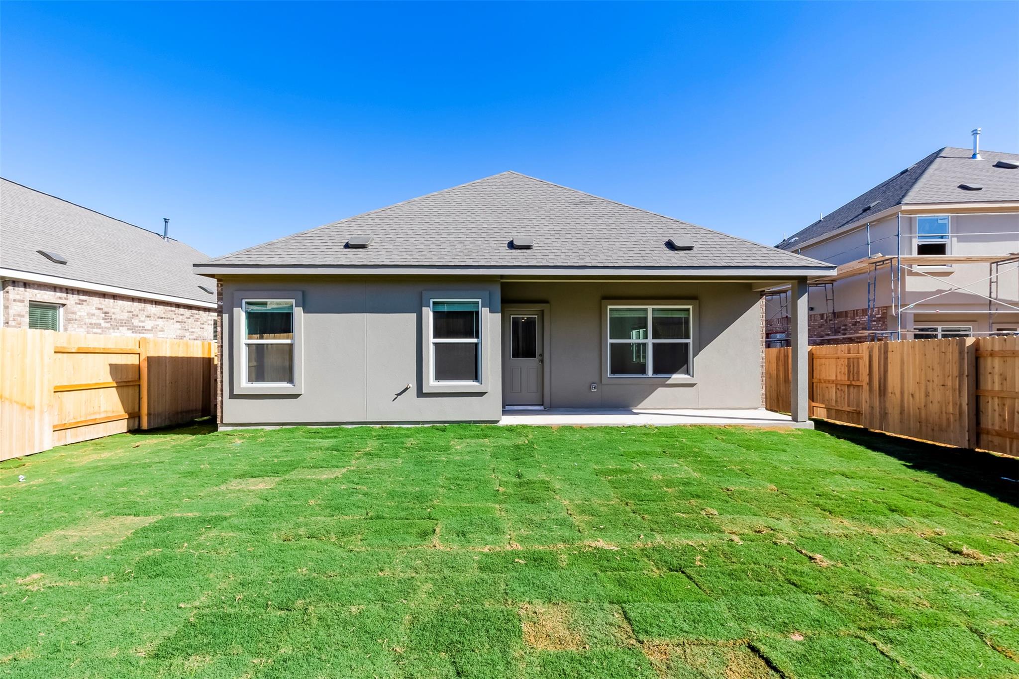 173 Cibolo Creek Loop, Bastrop, TX 78602