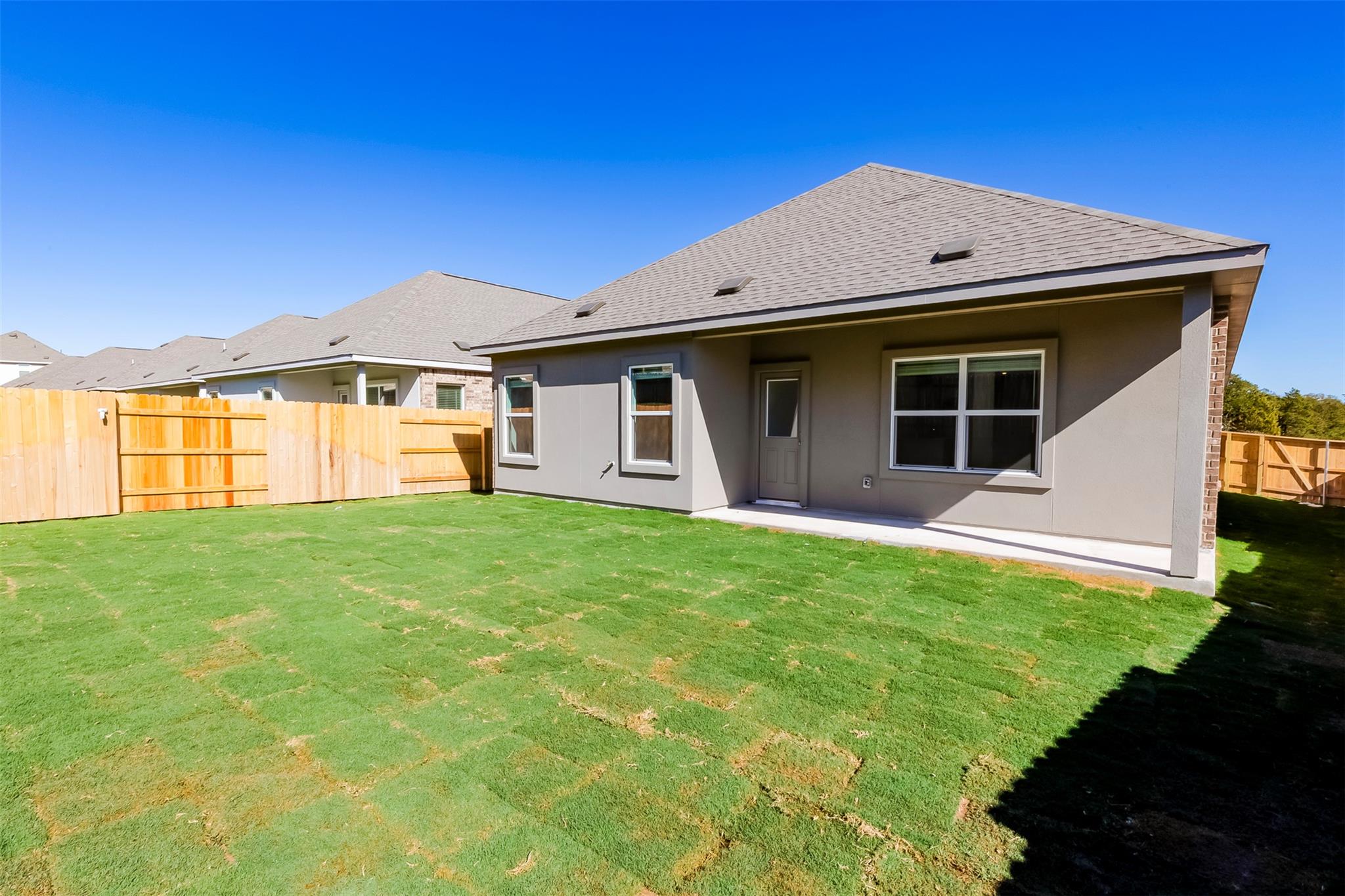 173 Cibolo Creek Loop, Bastrop, TX 78602