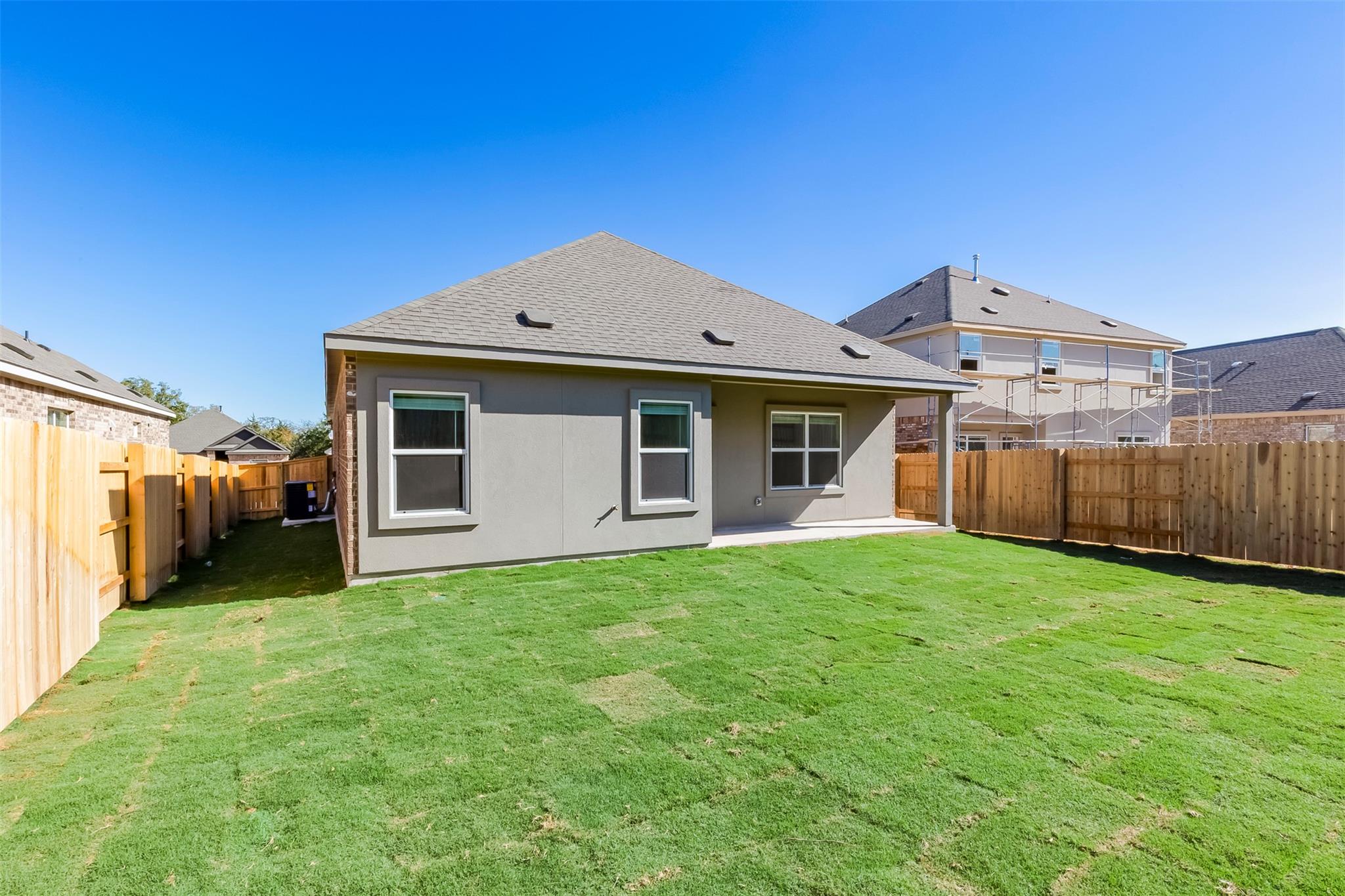 173 Cibolo Creek Loop, Bastrop, TX 78602