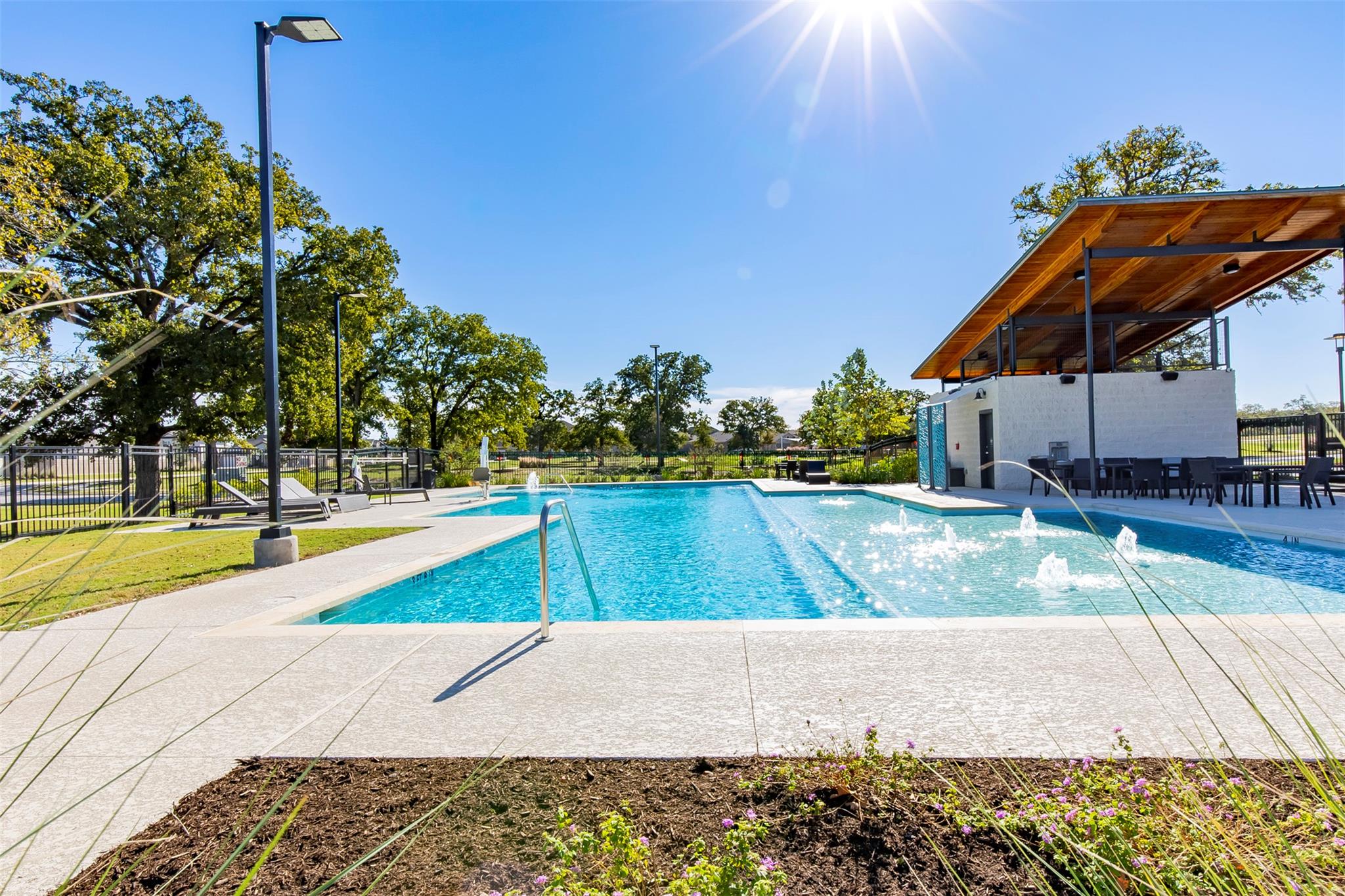 173 Cibolo Creek Loop, Bastrop, TX 78602