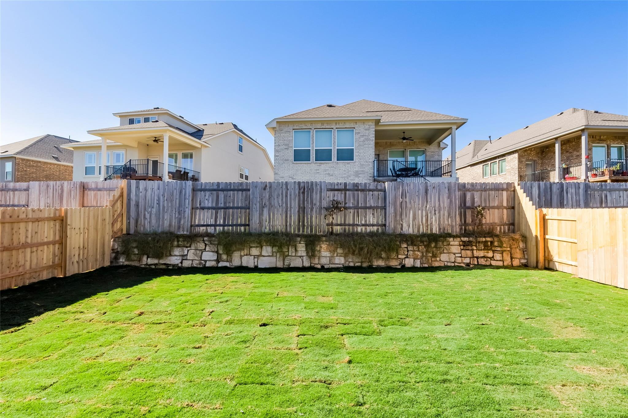 173 Cibolo Creek Loop, Bastrop, TX 78602