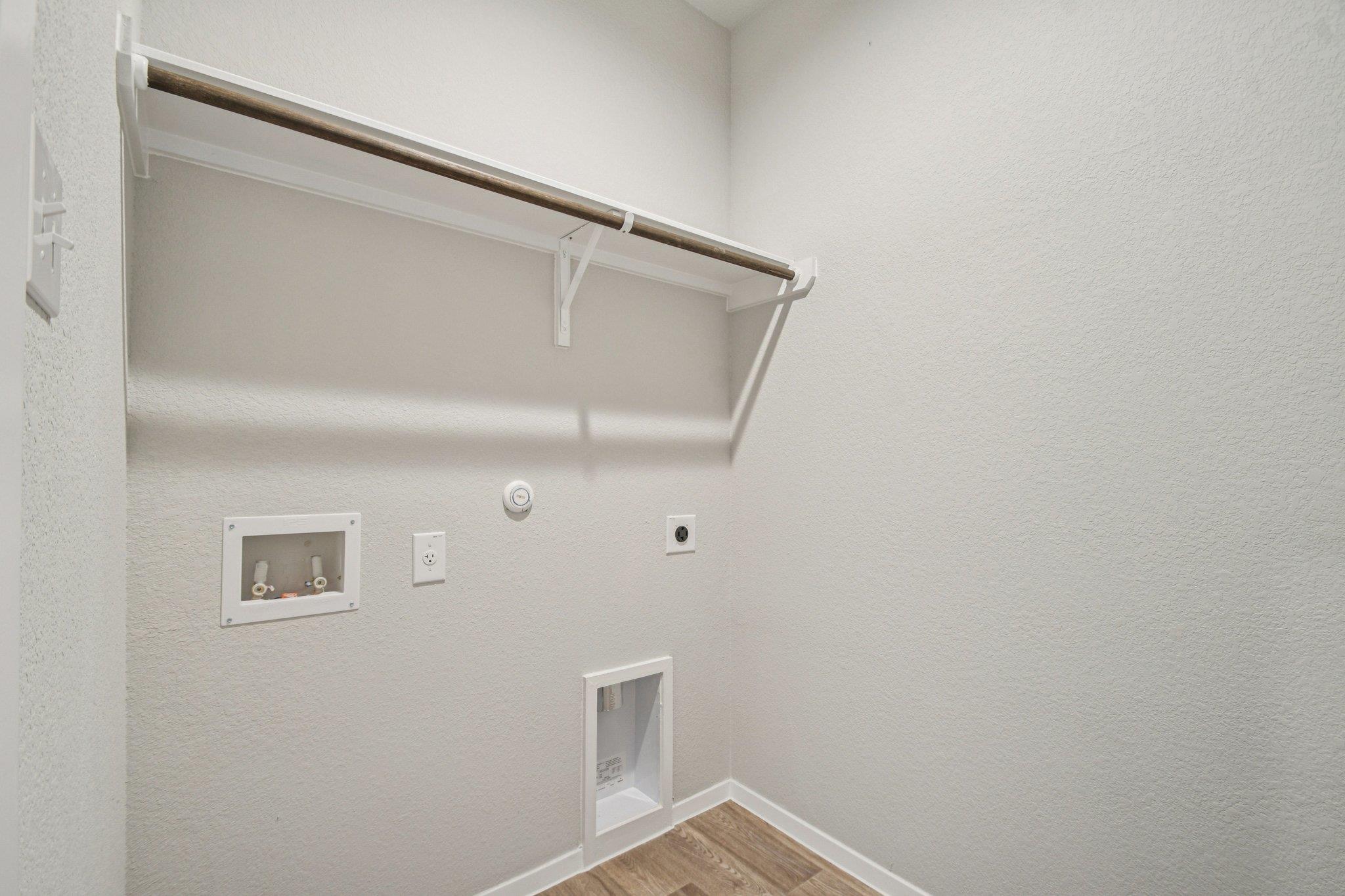 109 Adze Dr, Liberty Hill, TX 78642