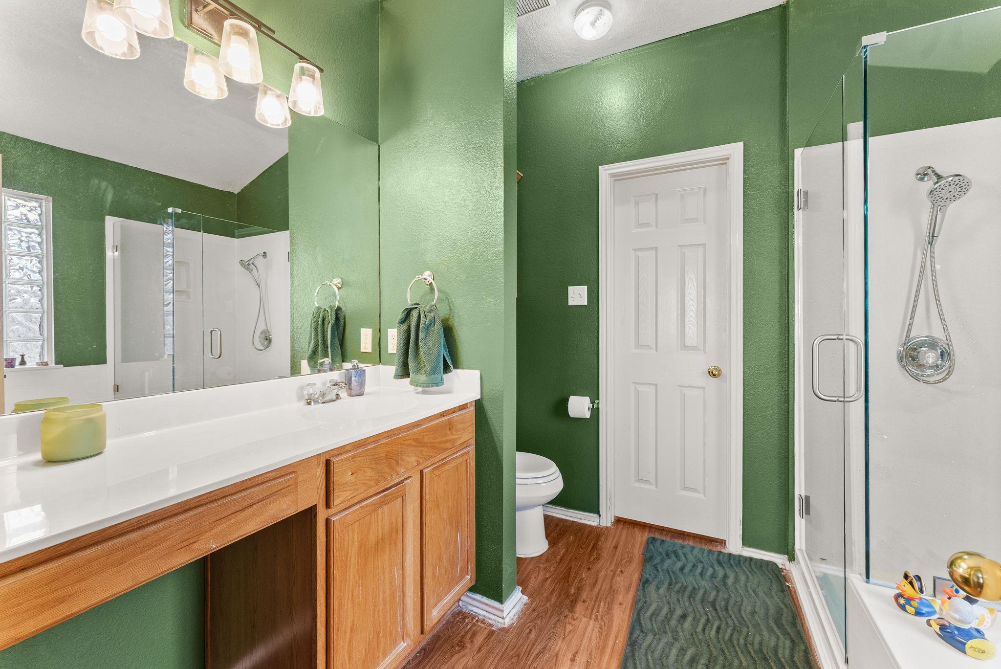 11407 Jim Thorpe Ln, Austin, TX 78748