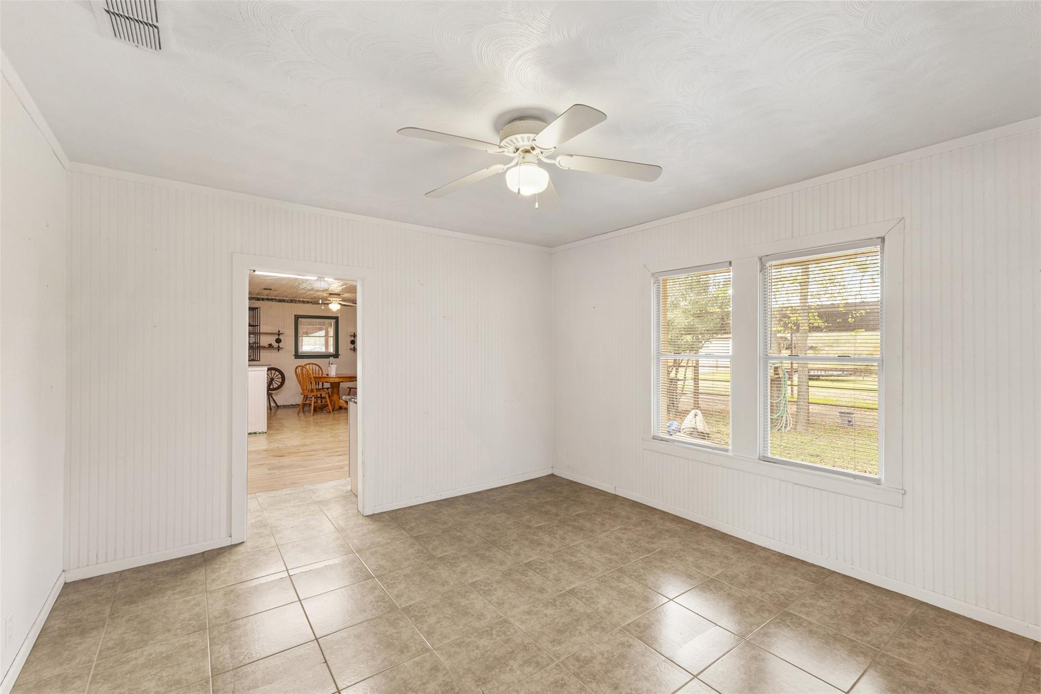 195 L County Road 852, Groesbeck, TX 75838