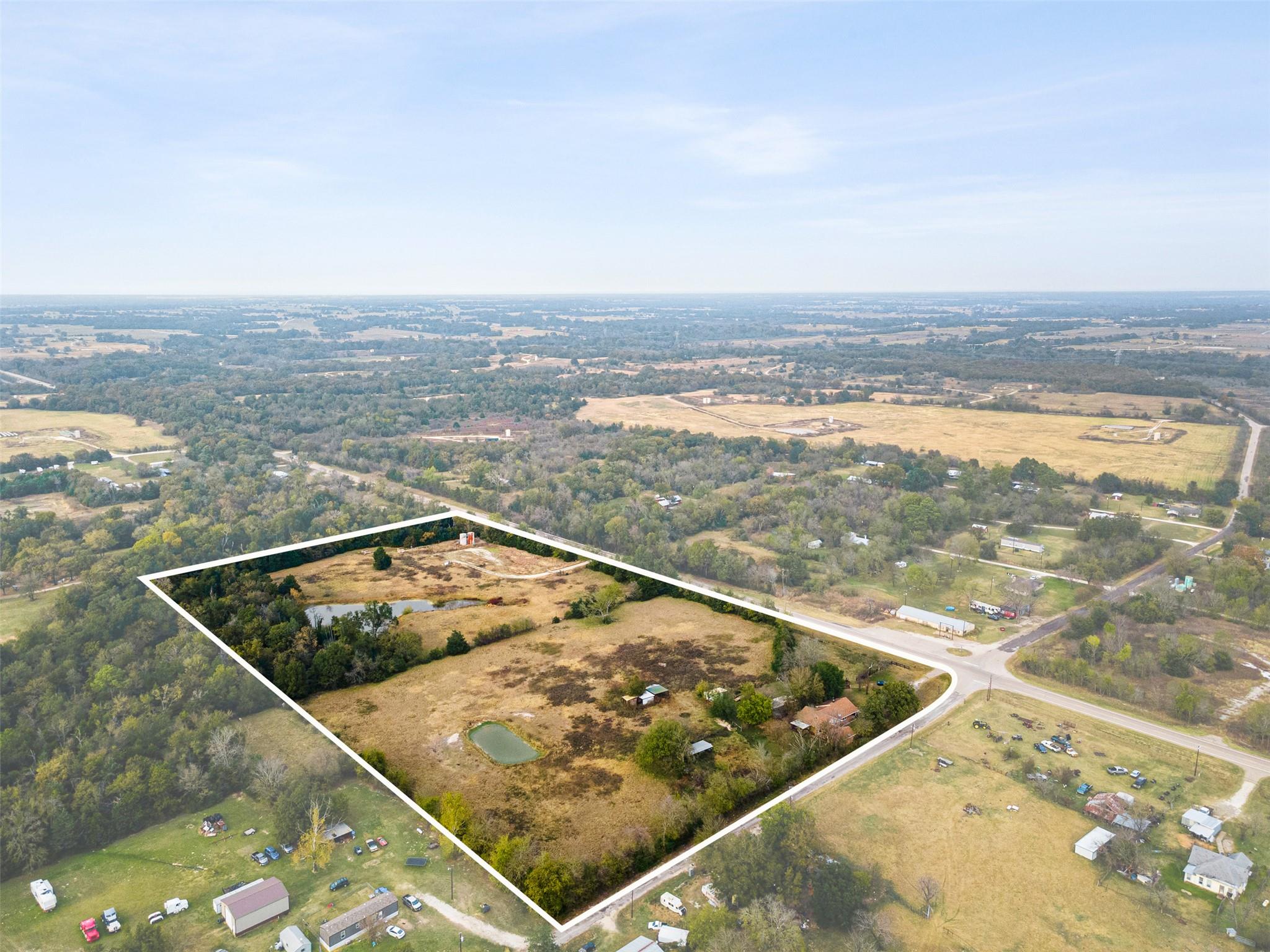 195 L County Road 852, Groesbeck, TX 75838