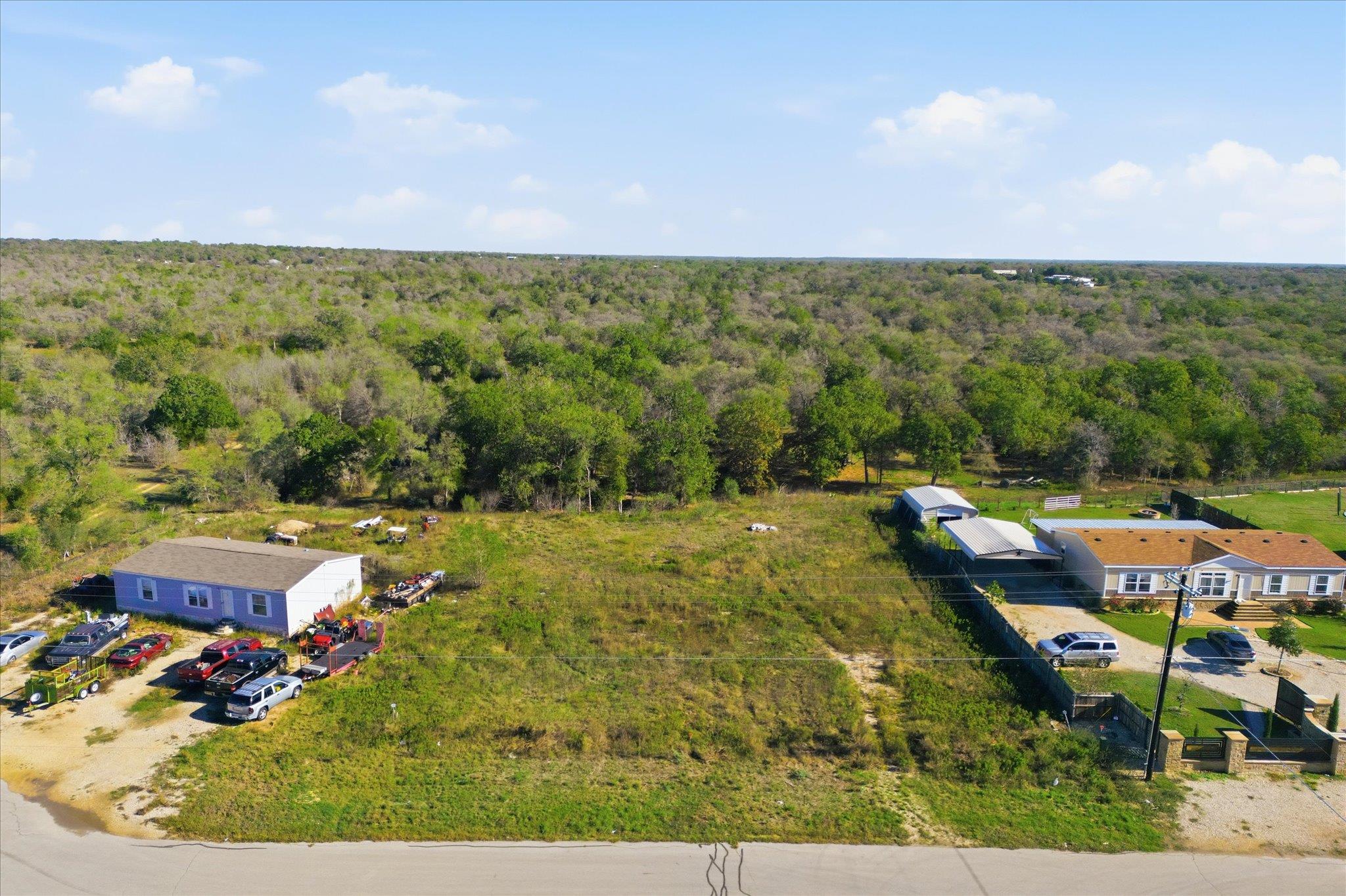 299 Wright Dr, Cedar Creek, TX 78612