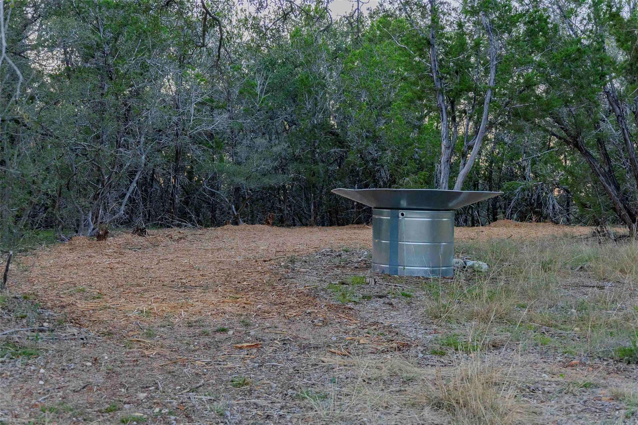 8507 Hammett's Crossing, Round Mountain, TX 78663