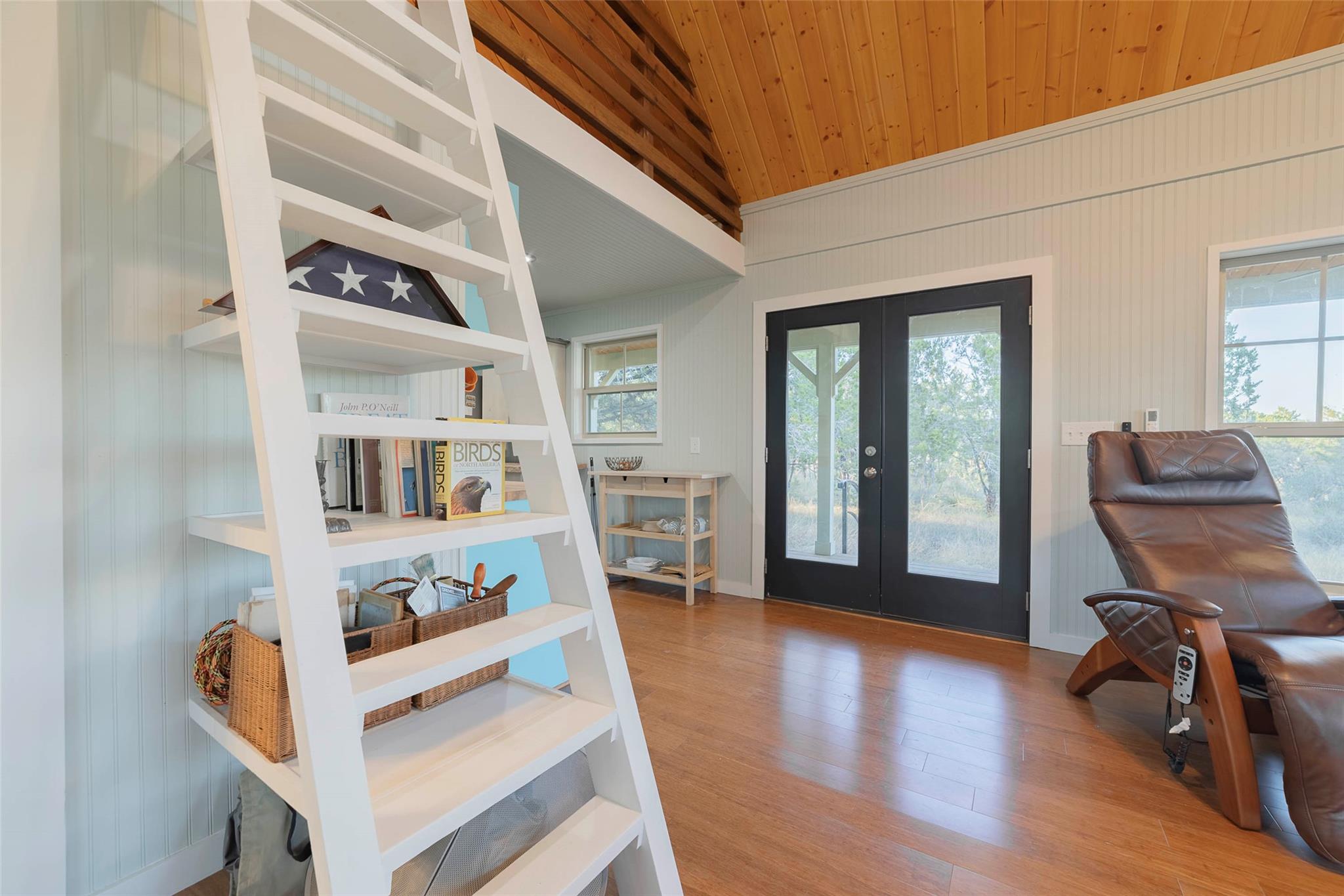 8507 Hammett's Crossing, Round Mountain, TX 78663