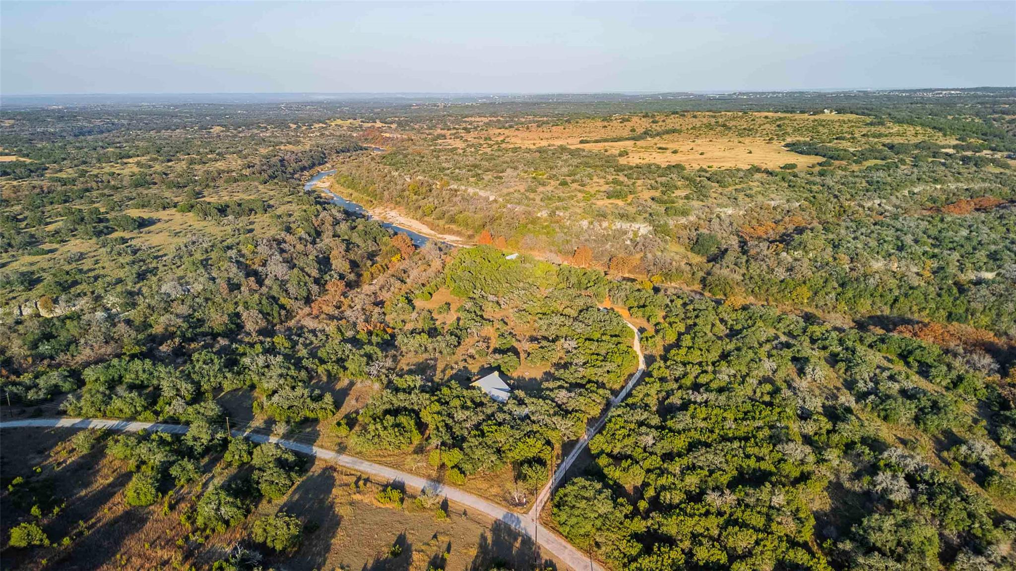 8507 Hammett's Crossing, Round Mountain, TX 78663