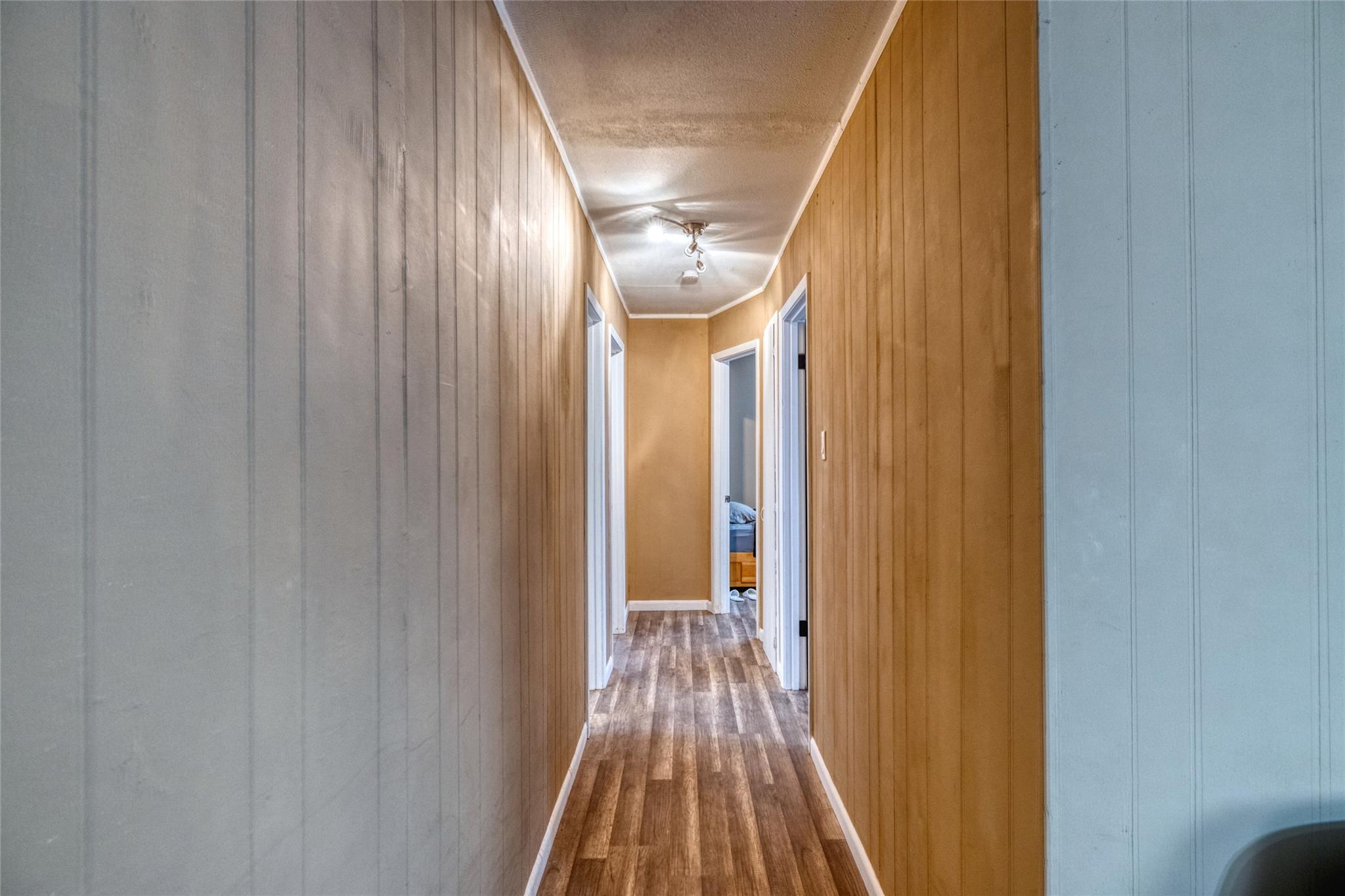 315 E Bexar St, Crystal City, TX 78839