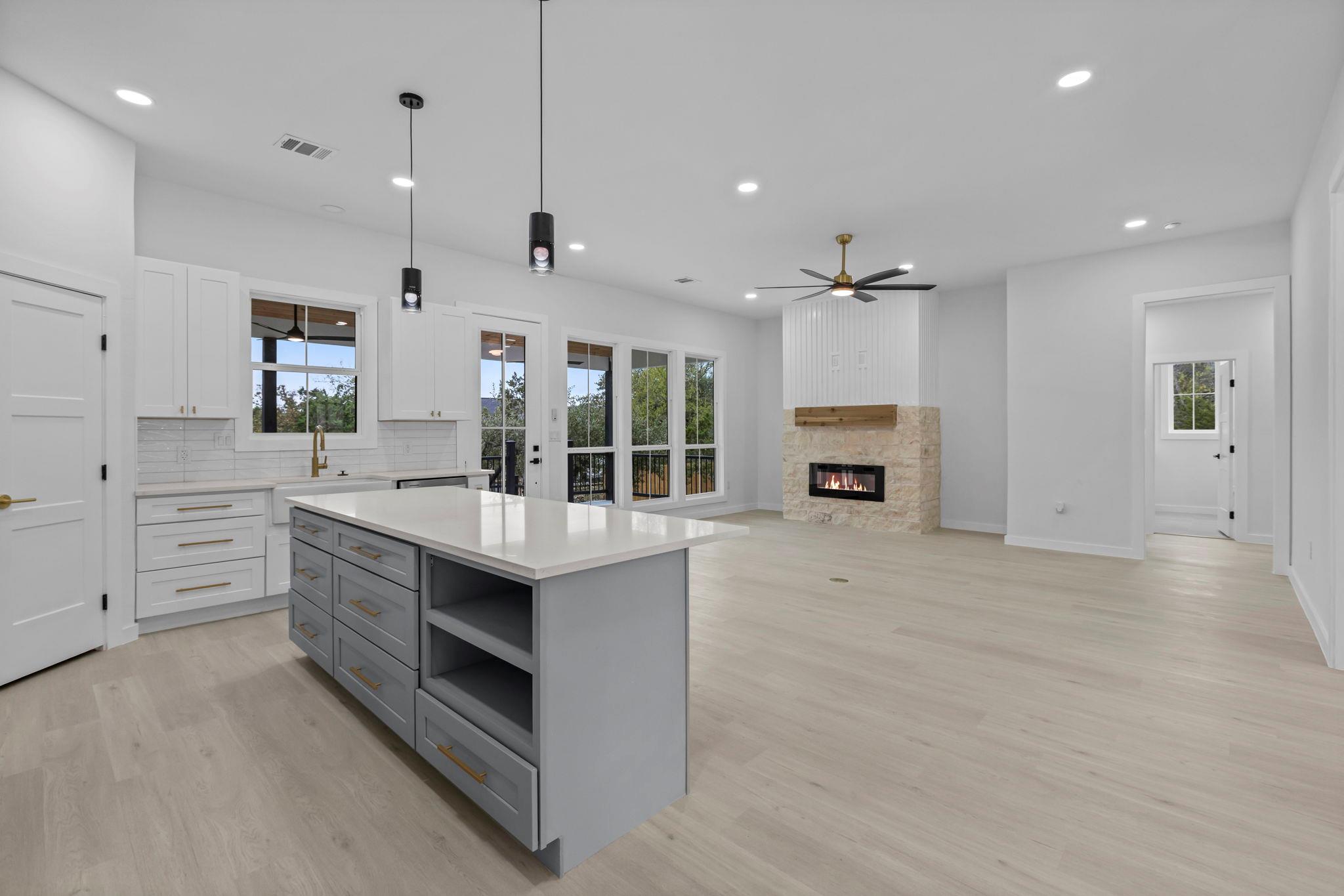 35 Whistling Wind, Wimberley, TX 78676