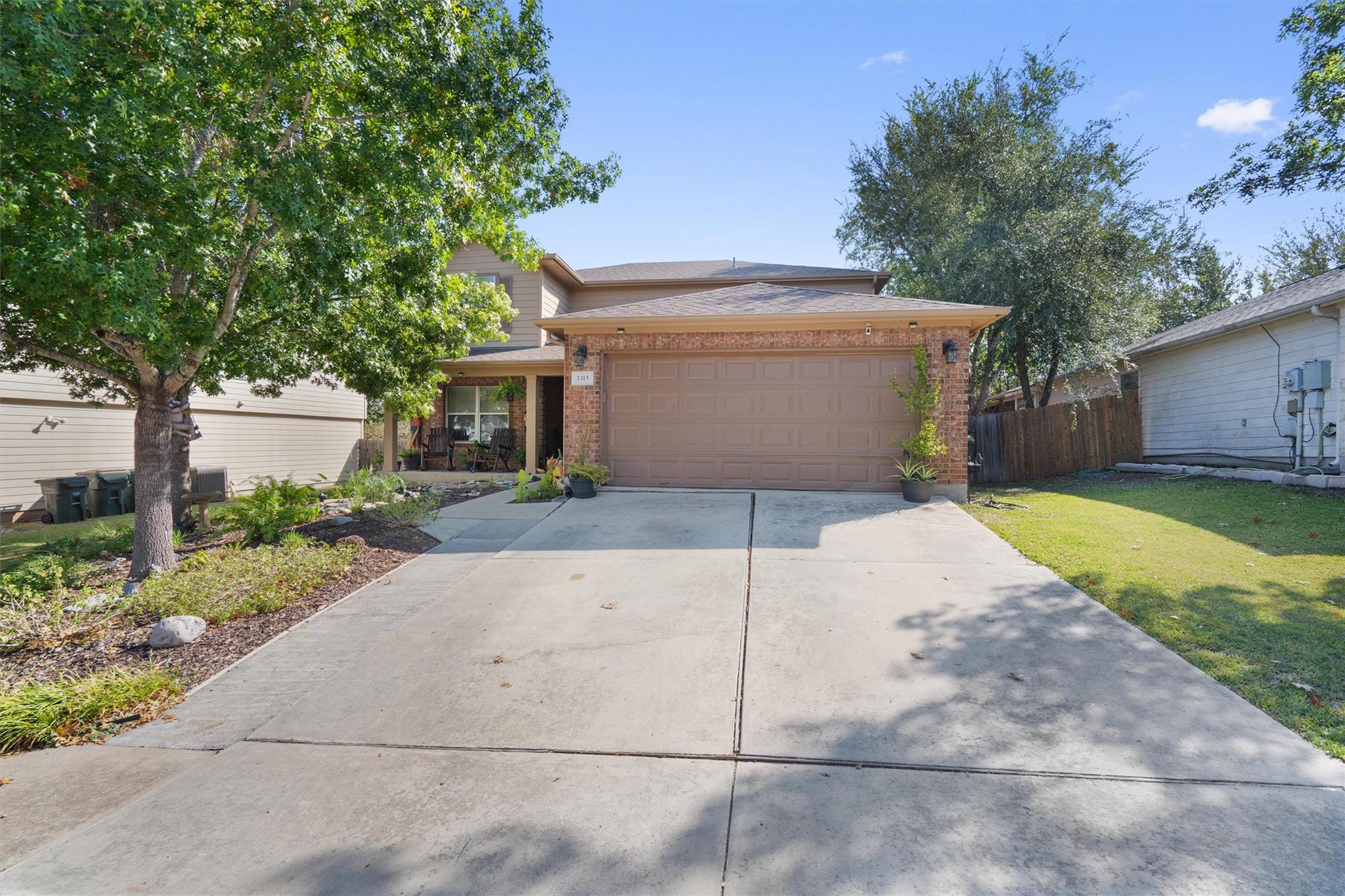 1315 Sunflower Ln, San Marcos, TX 78666