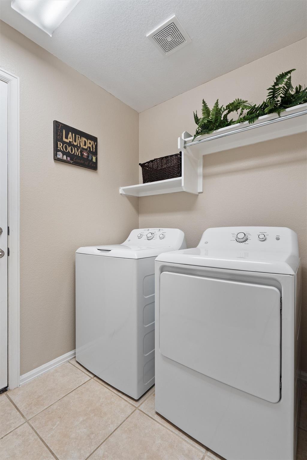 1315 Sunflower Ln, San Marcos, TX 78666