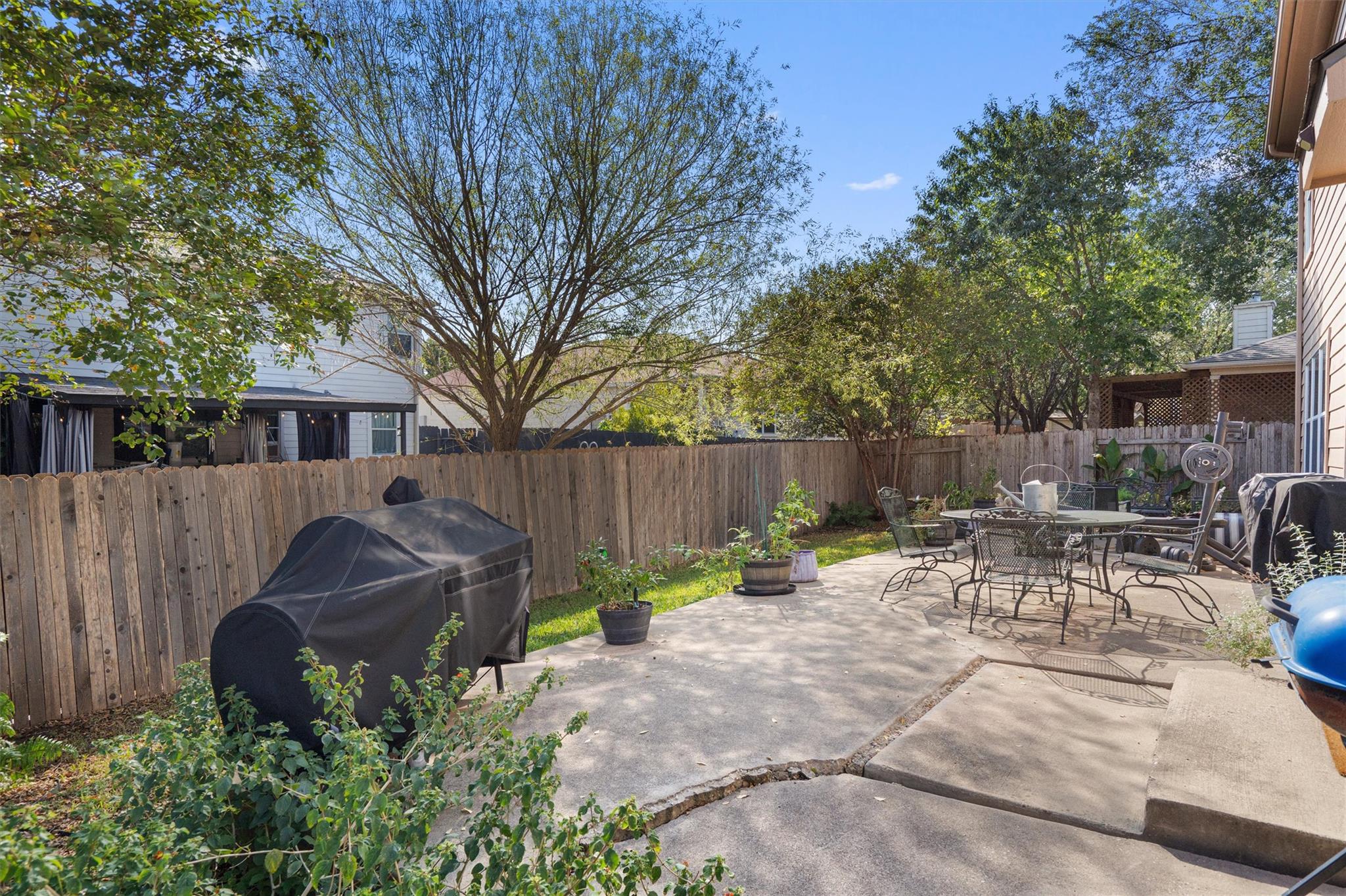 1315 Sunflower Ln, San Marcos, TX 78666