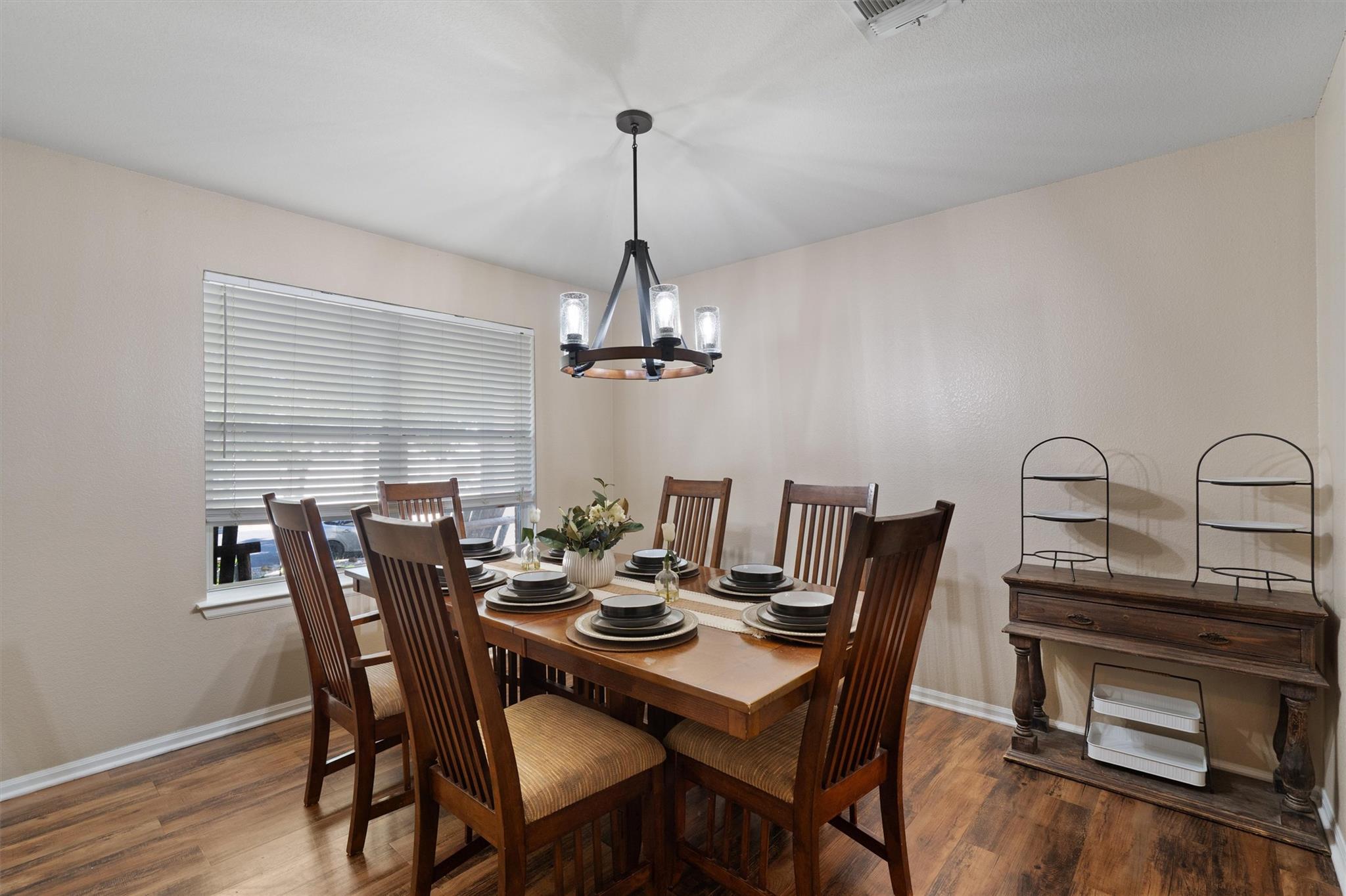 1315 Sunflower Ln, San Marcos, TX 78666