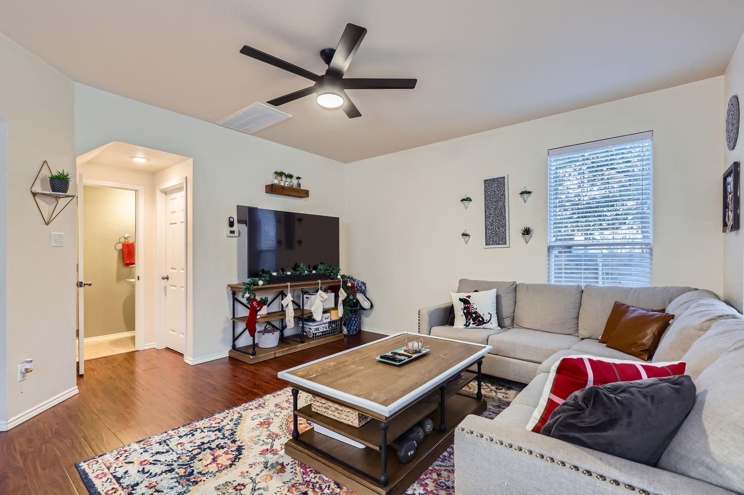 10205 Garbacz Dr # 210, Austin, TX 78748