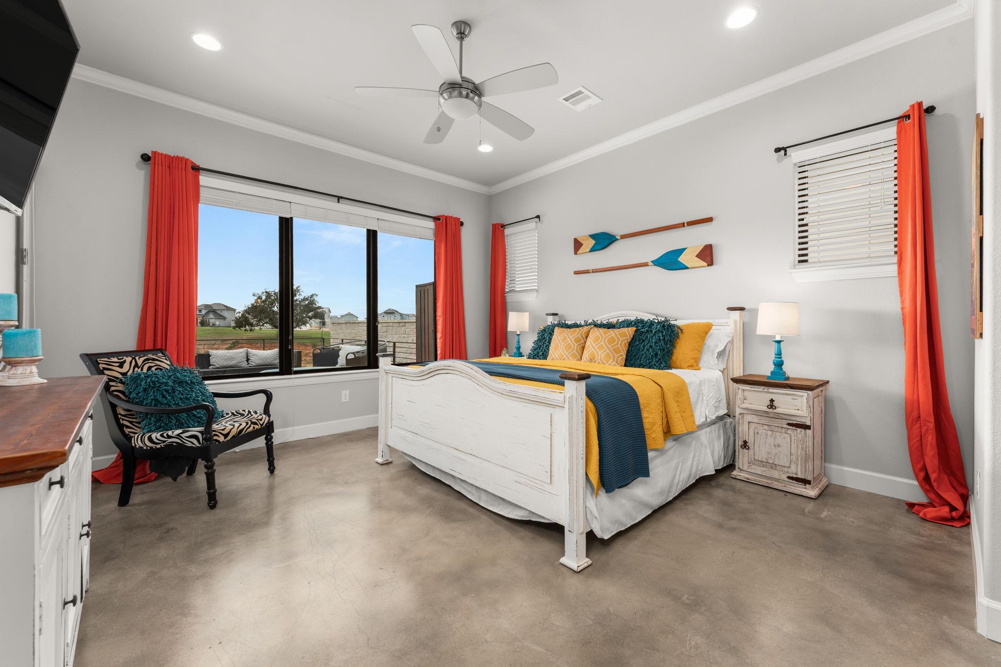 202 Clearwater Dr, Kingsland, TX 78639