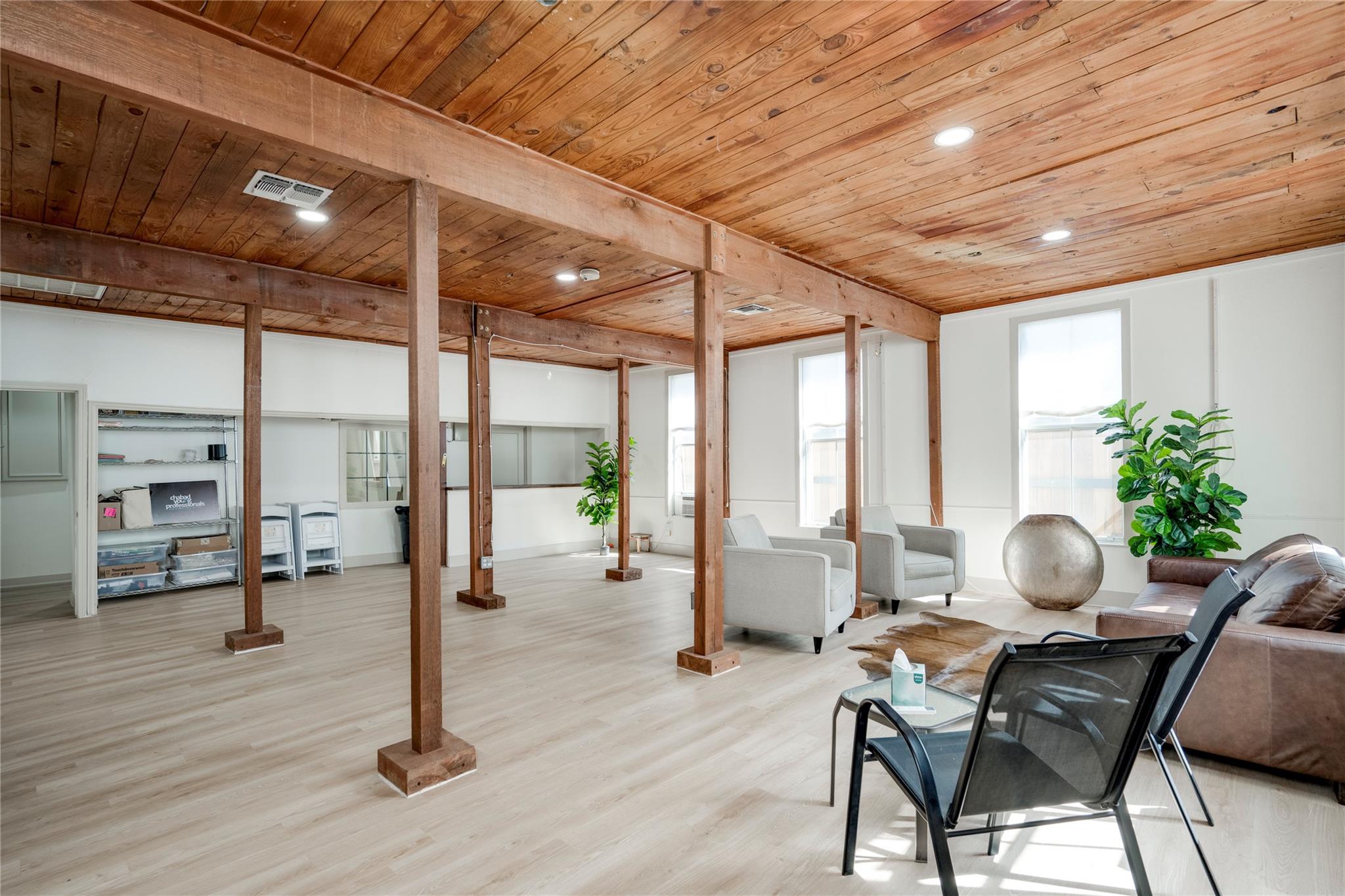 81 San Marcos St # B, Austin, TX 78702