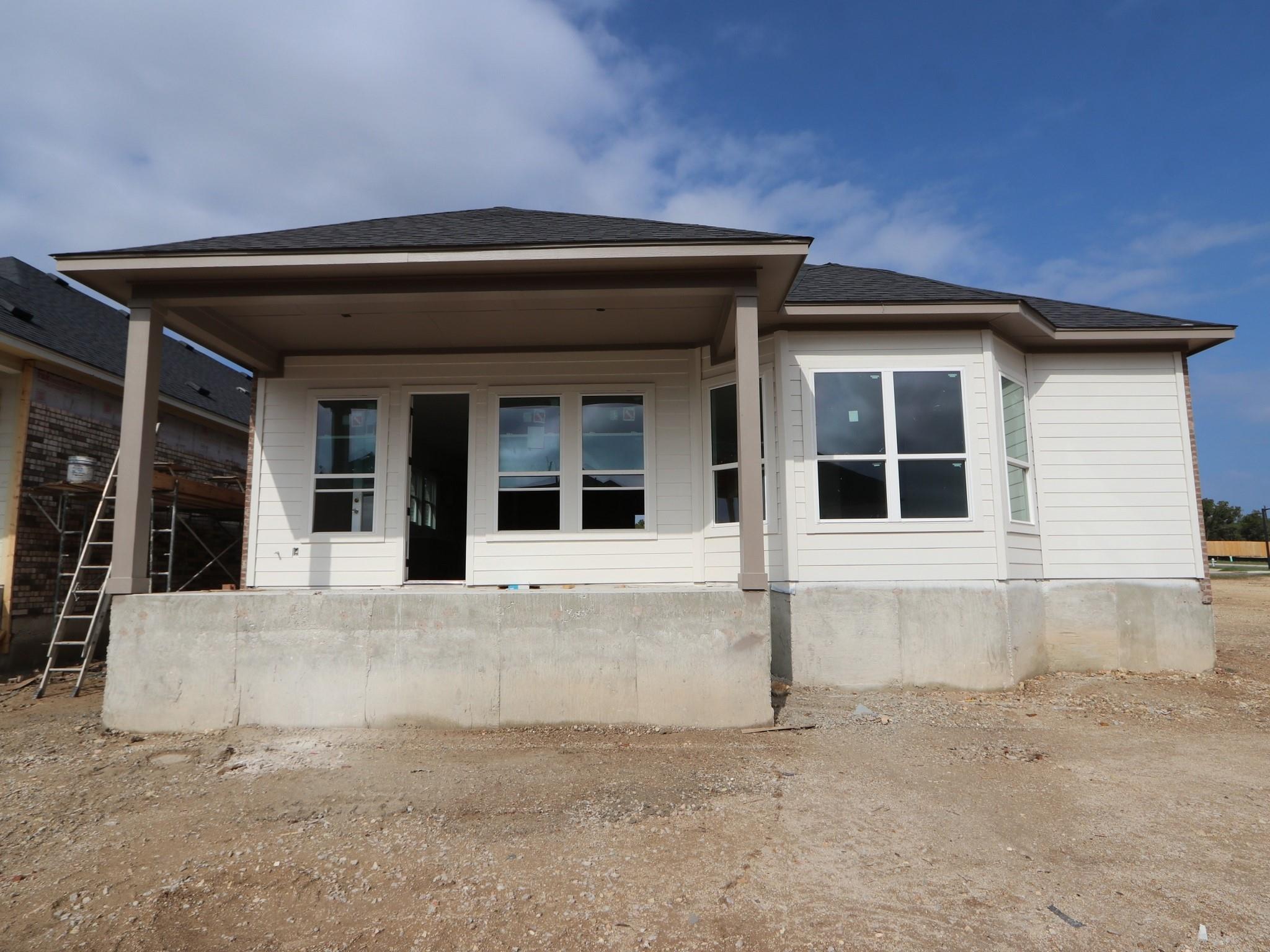 129 Bishop Wood Rd, Dripping Springs, TX 78620