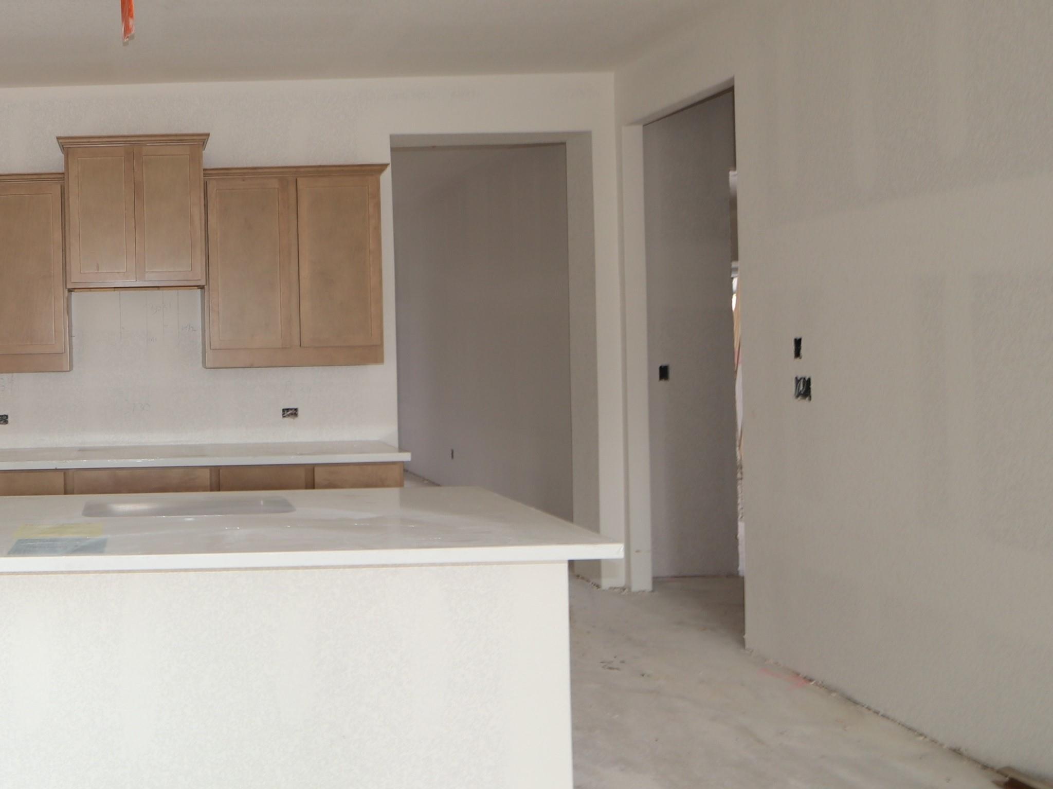 129 Bishop Wood Rd, Dripping Springs, TX 78620