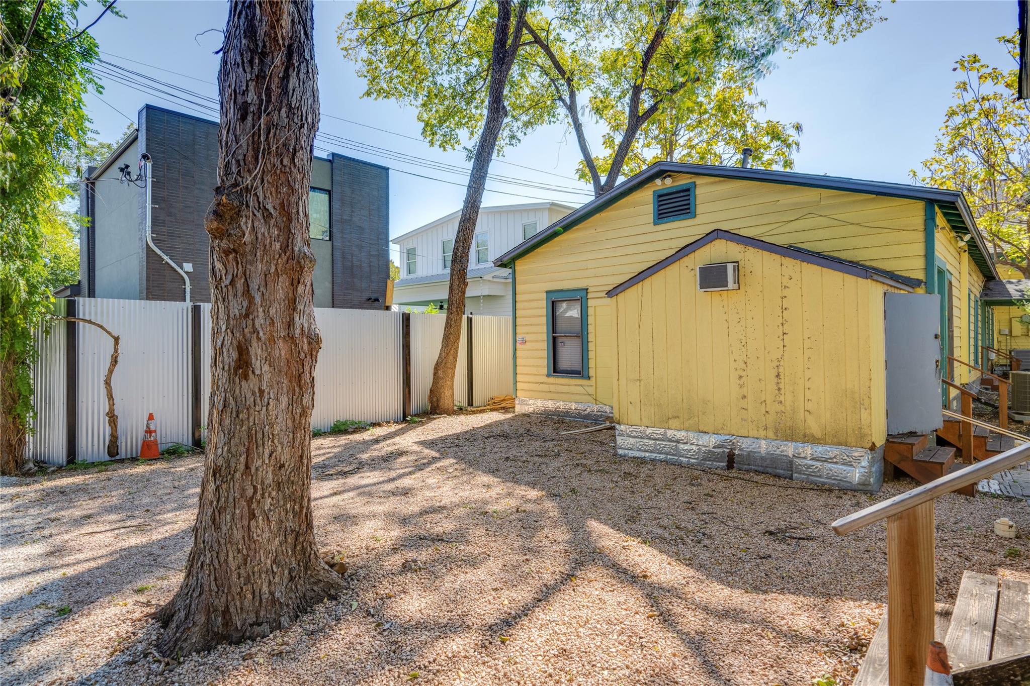 81 San Marcos St # C, Austin, TX 78702