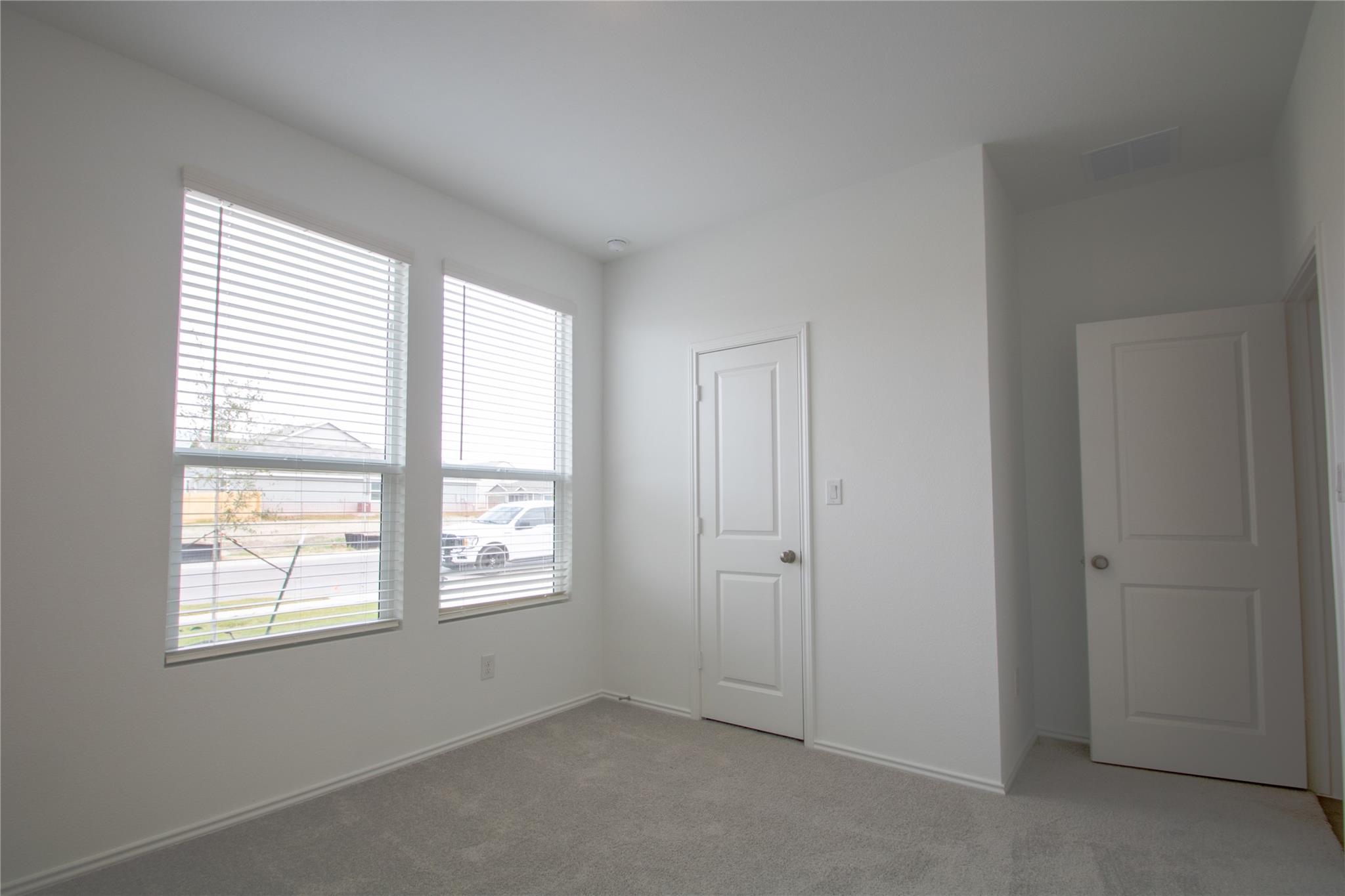 209 Twilight Breeze Way, Hutto, TX 78634