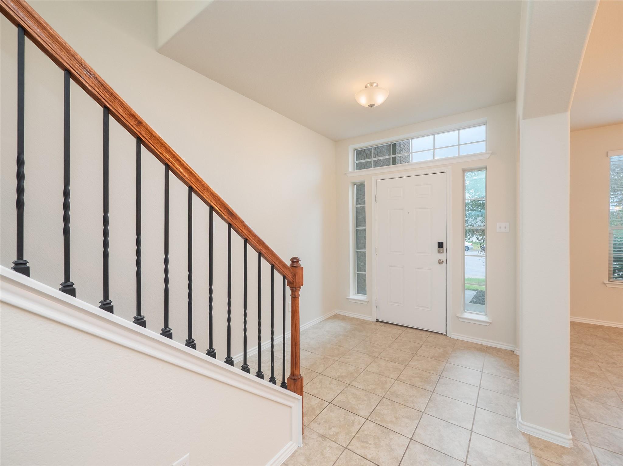 321 Ore Ln, Jarrell, TX 76537