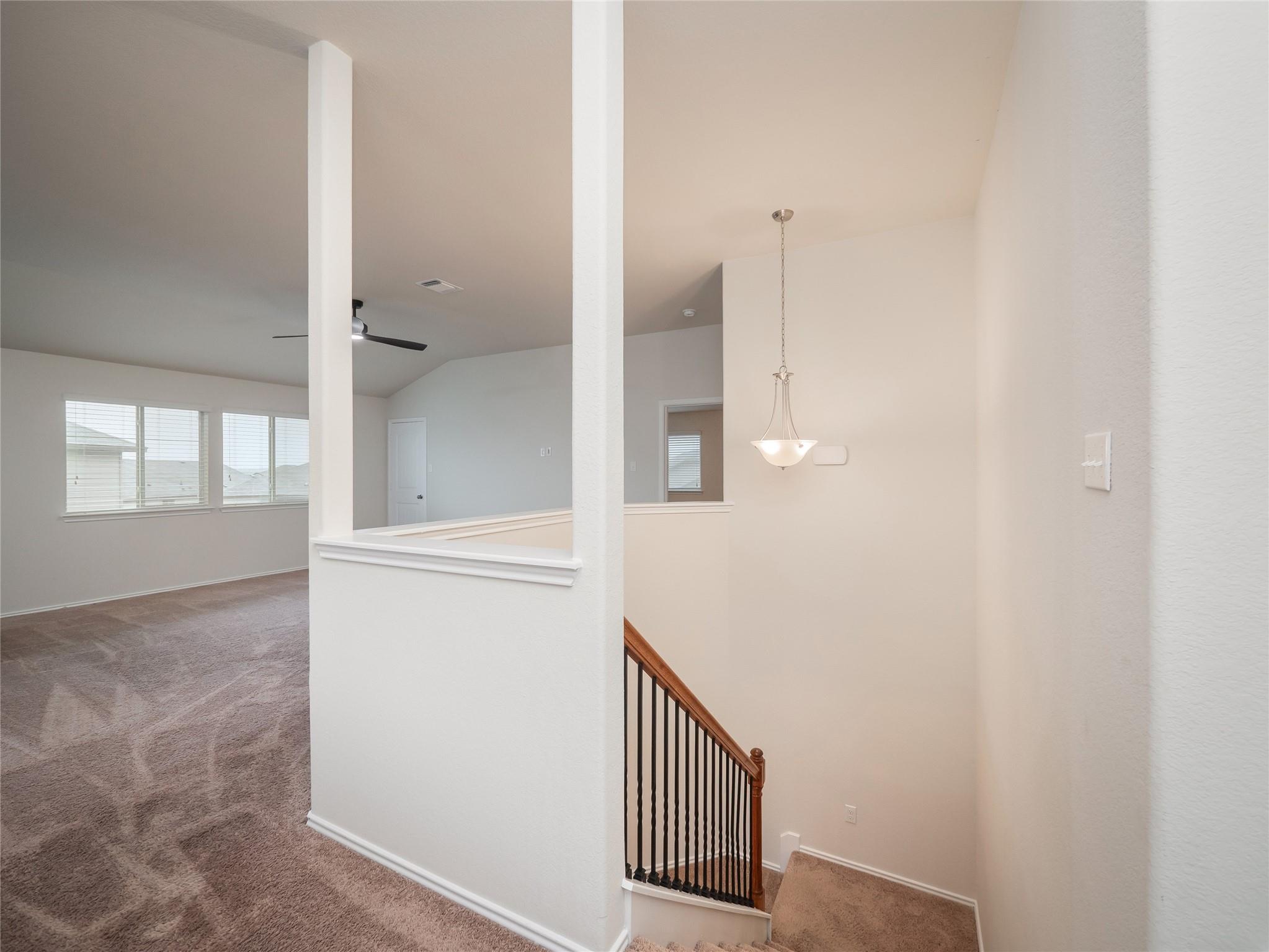 321 Ore Ln, Jarrell, TX 76537