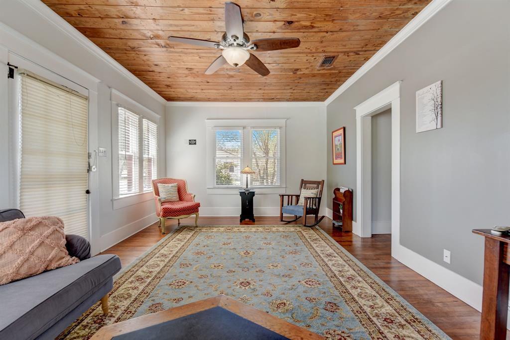 601 E 8th St, Georgetown, TX 78626