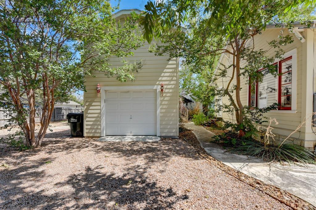 601 E 8th St, Georgetown, TX 78626