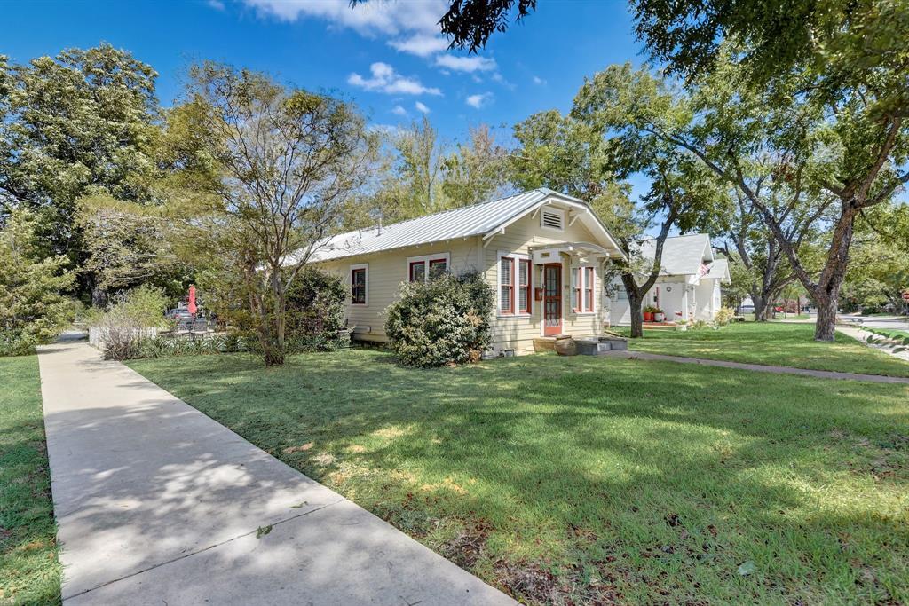 601 E 8th St, Georgetown, TX 78626