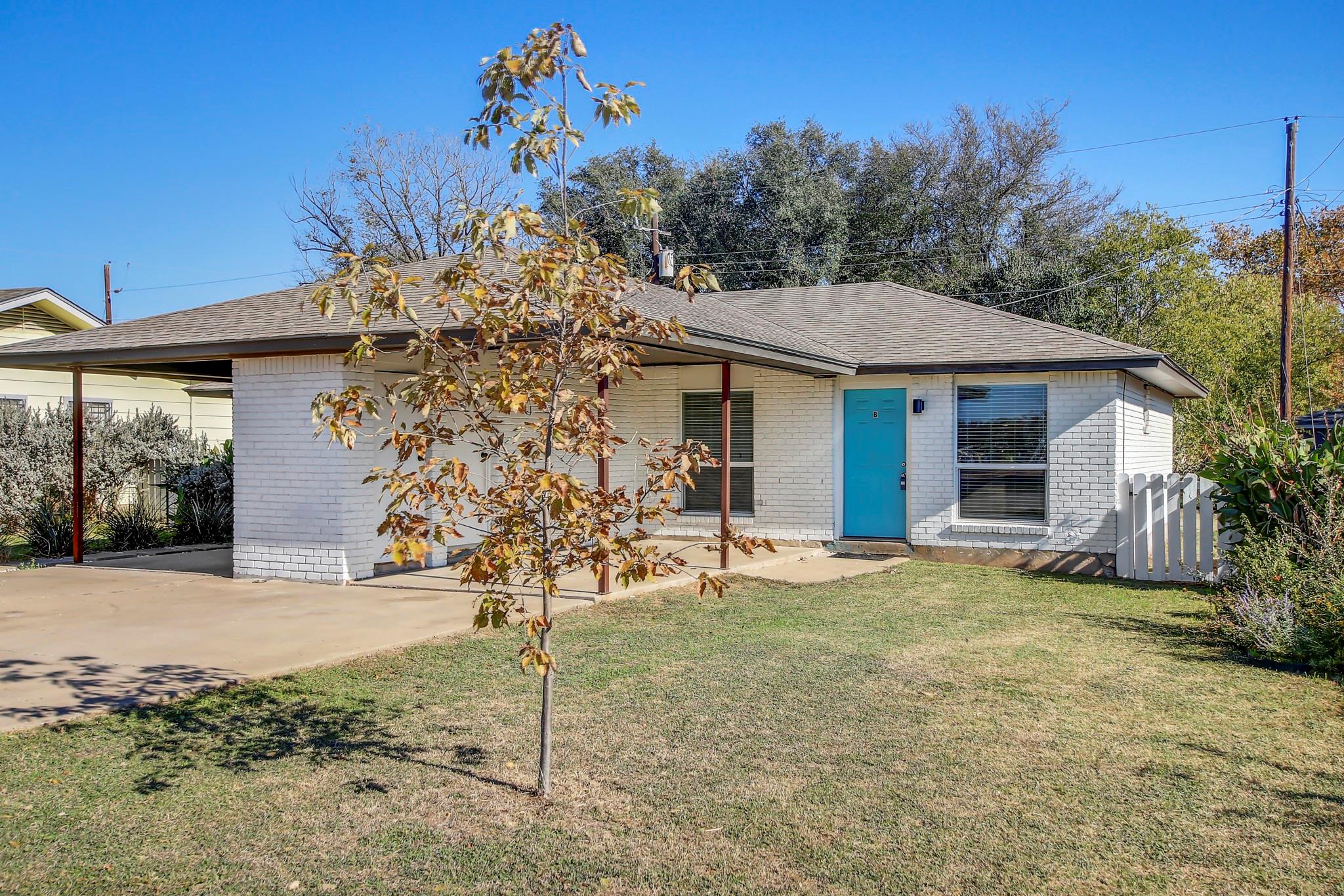 6204 Lotus Ln, Austin, TX 78721