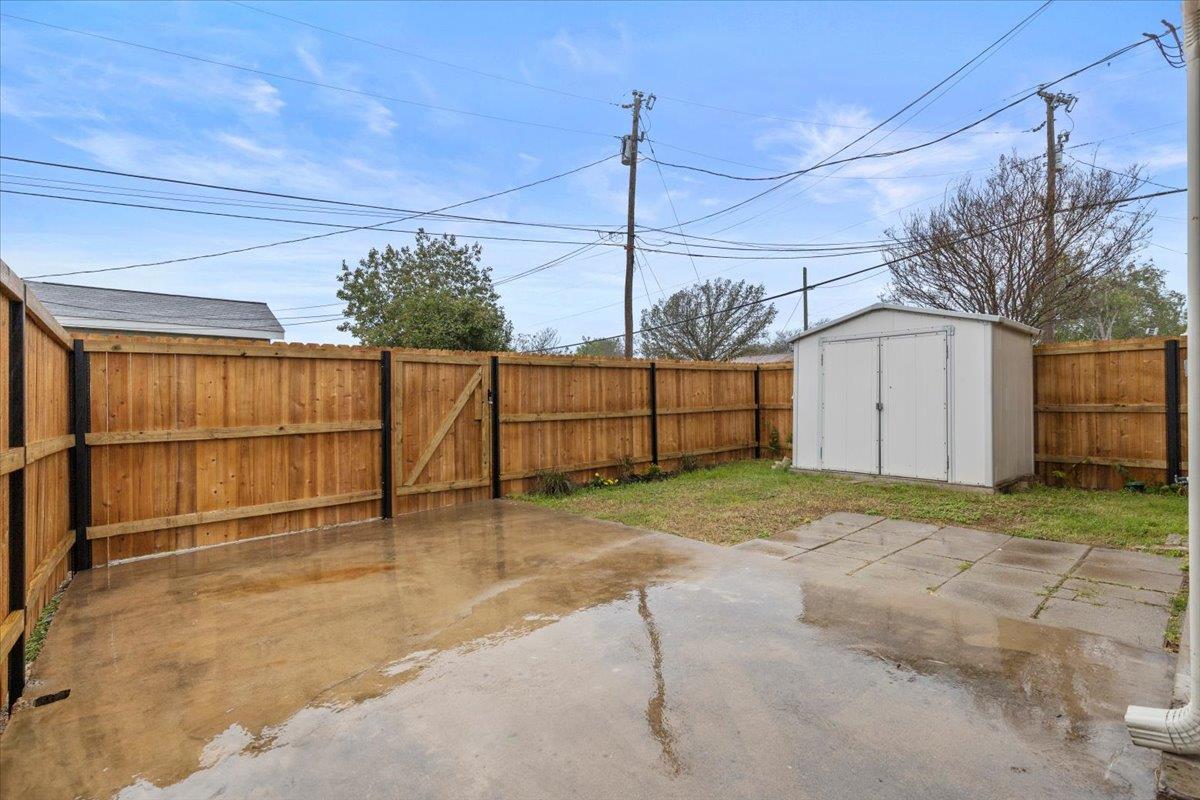 201 E Noton St # 104, Pflugerville, TX 78660