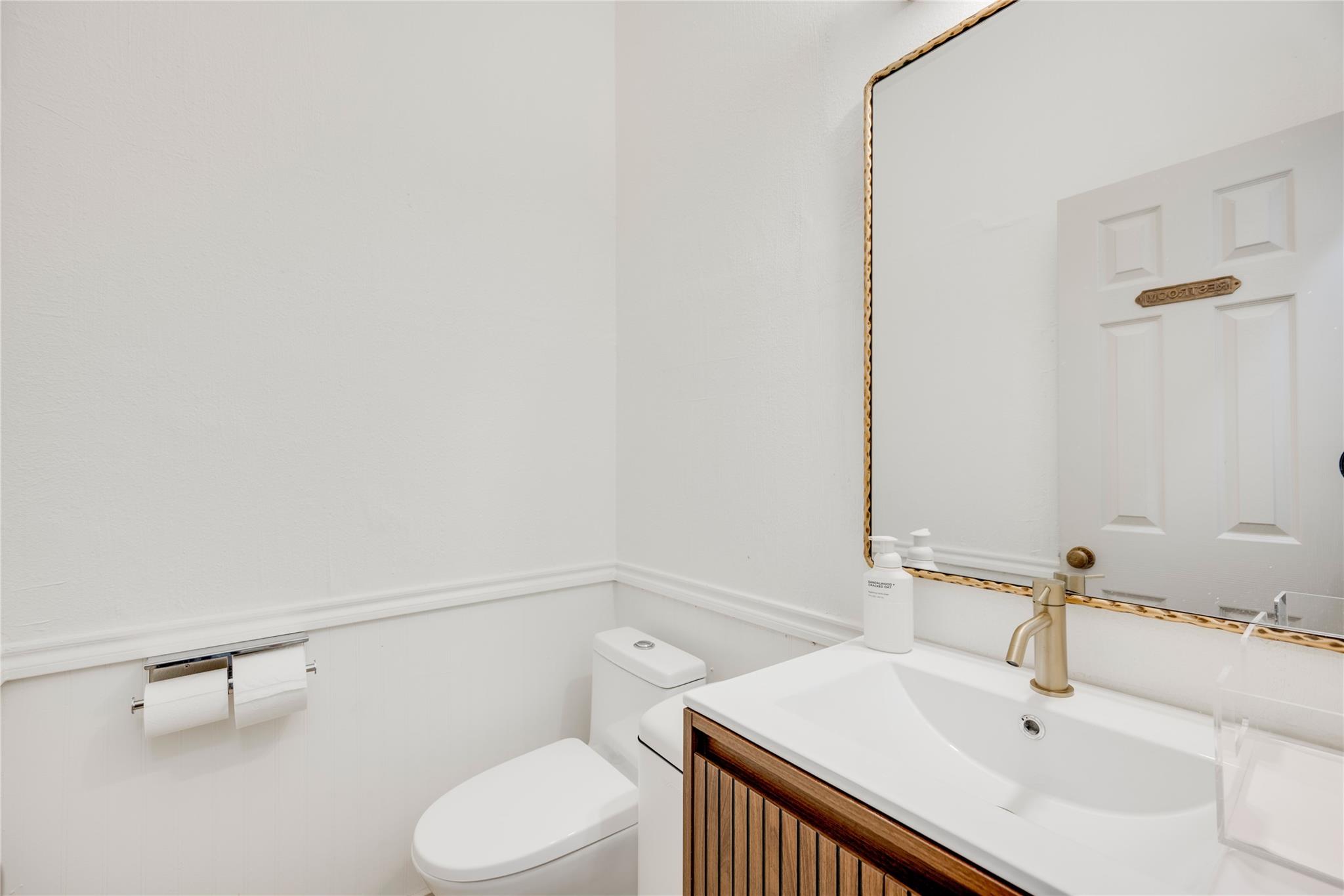 81 San Marcos St # E, Austin, TX 78702