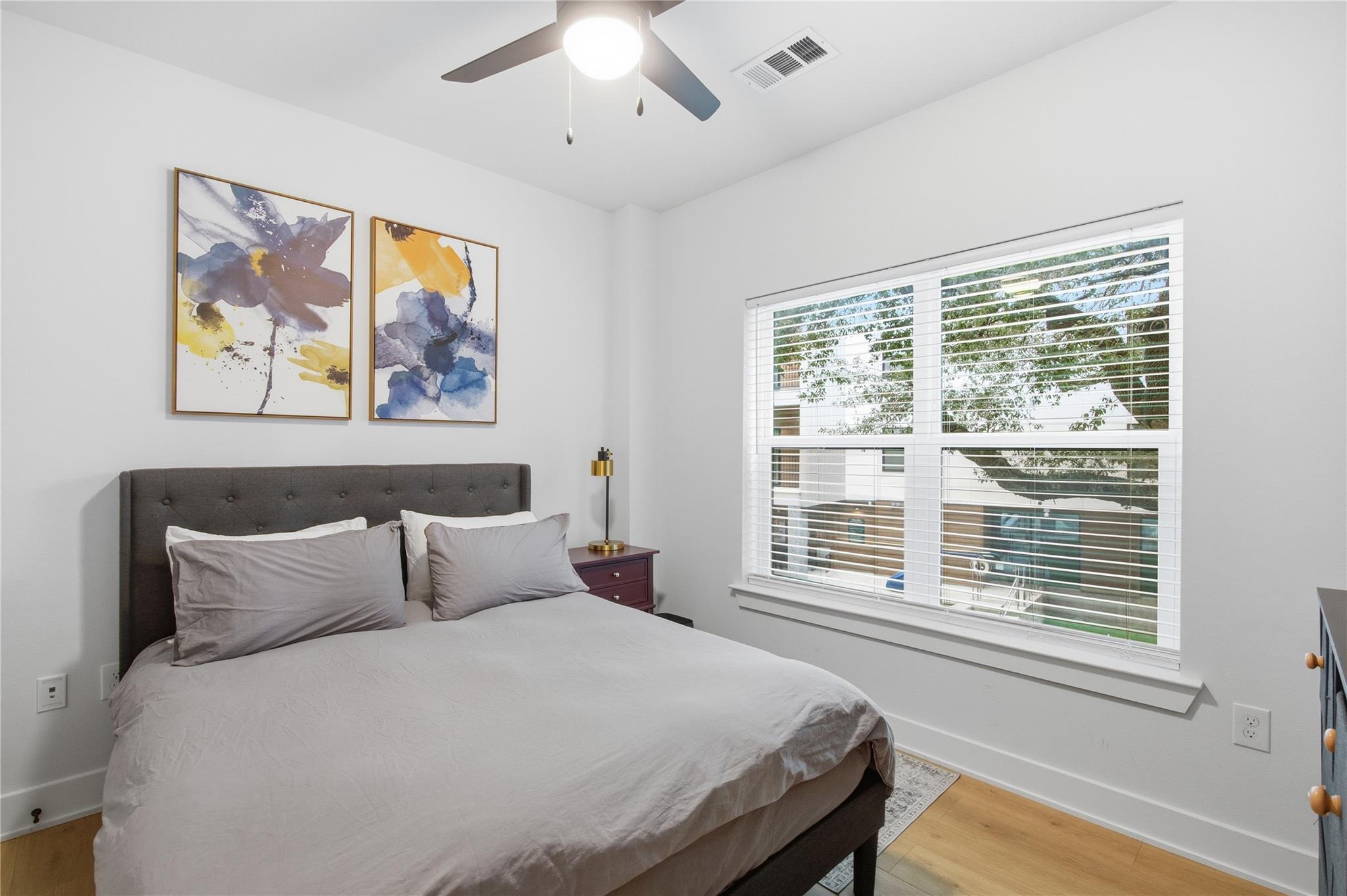 2500 Longview St # 201, Austin, TX 78705