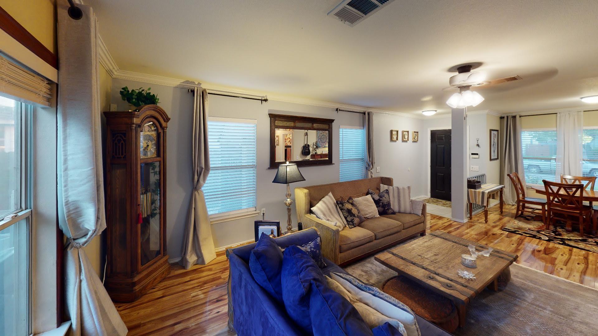 6616 Piedras Blanco Dr, Austin, TX 78747