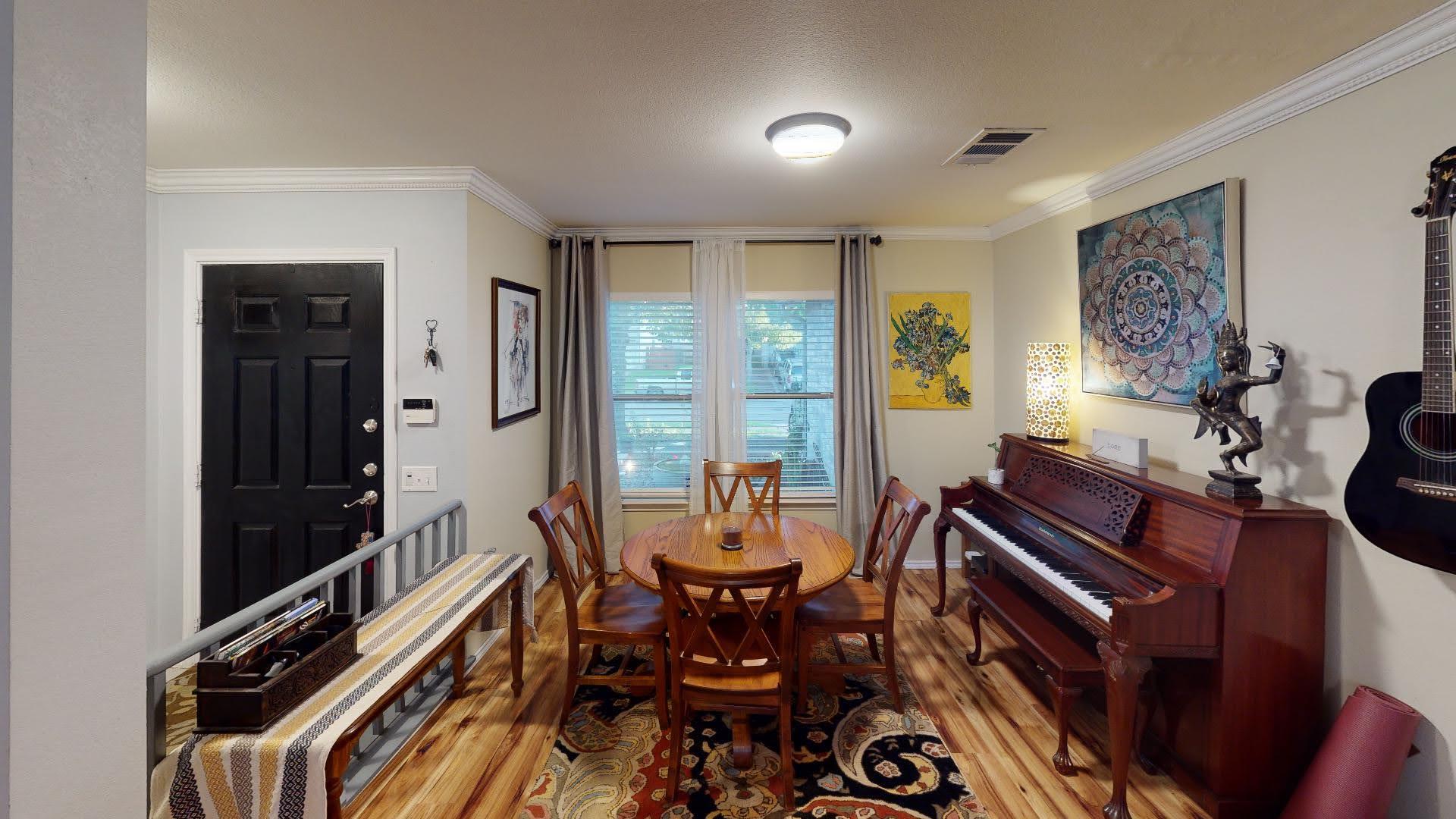 6616 Piedras Blanco Dr, Austin, TX 78747