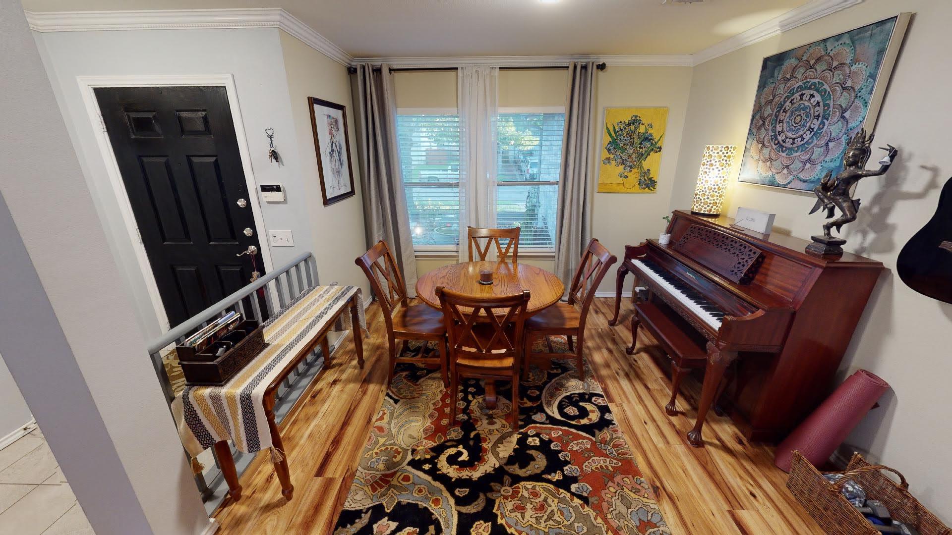 6616 Piedras Blanco Dr, Austin, TX 78747