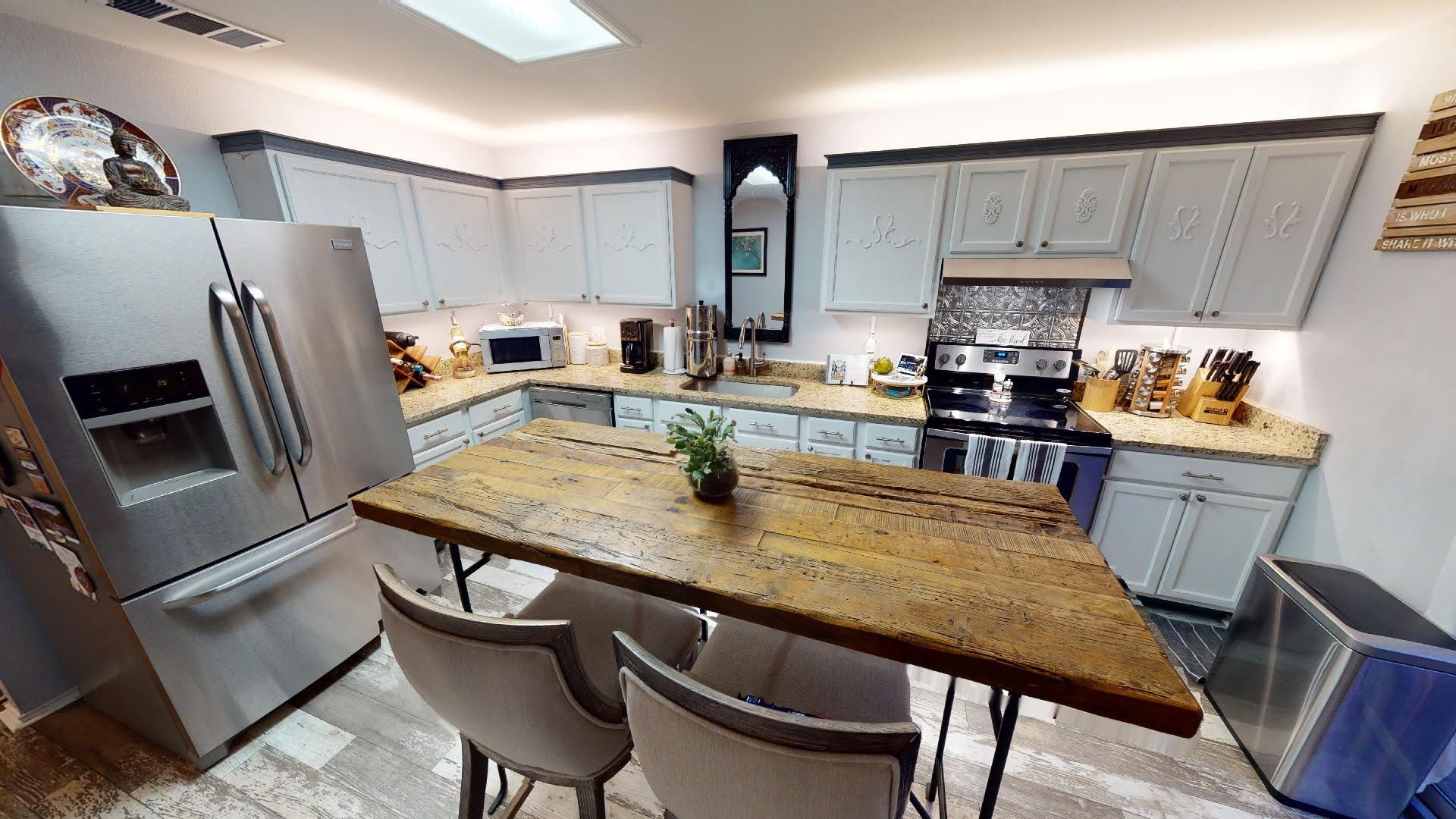 6616 Piedras Blanco Dr, Austin, TX 78747