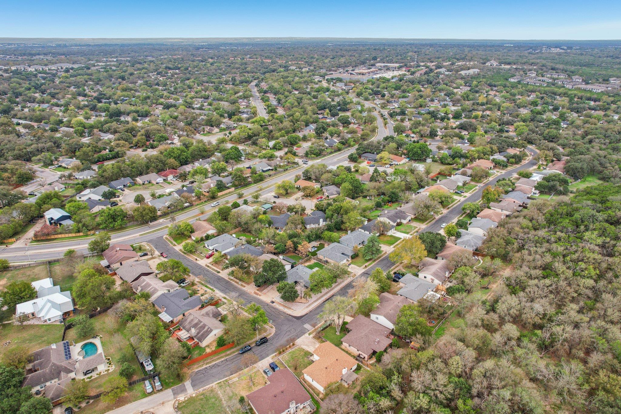 6014 London Dr, Austin, TX 78745