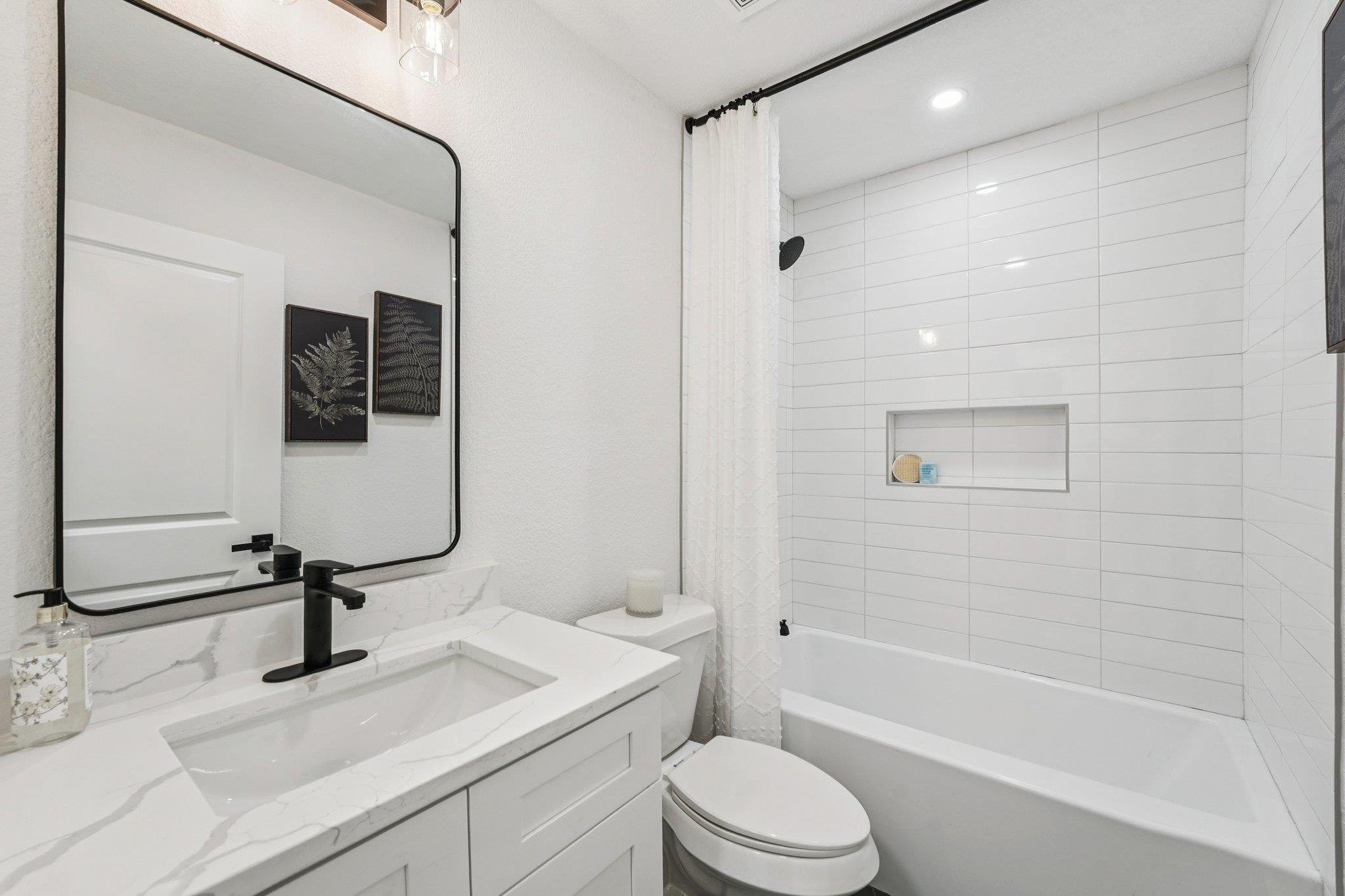 6014 London Dr, Austin, TX 78745