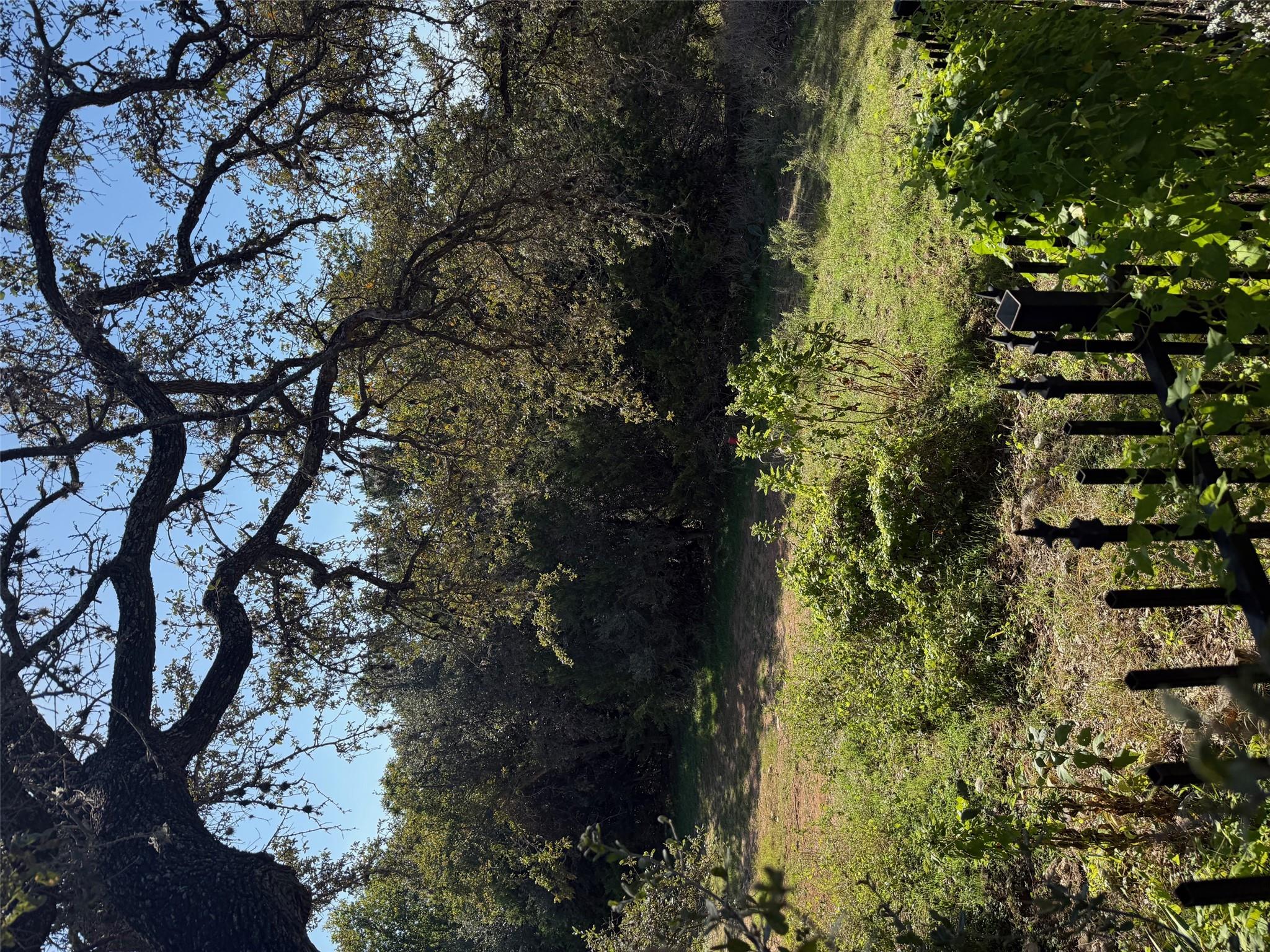 5007 Country Club Dr, Lago Vista, TX 78645