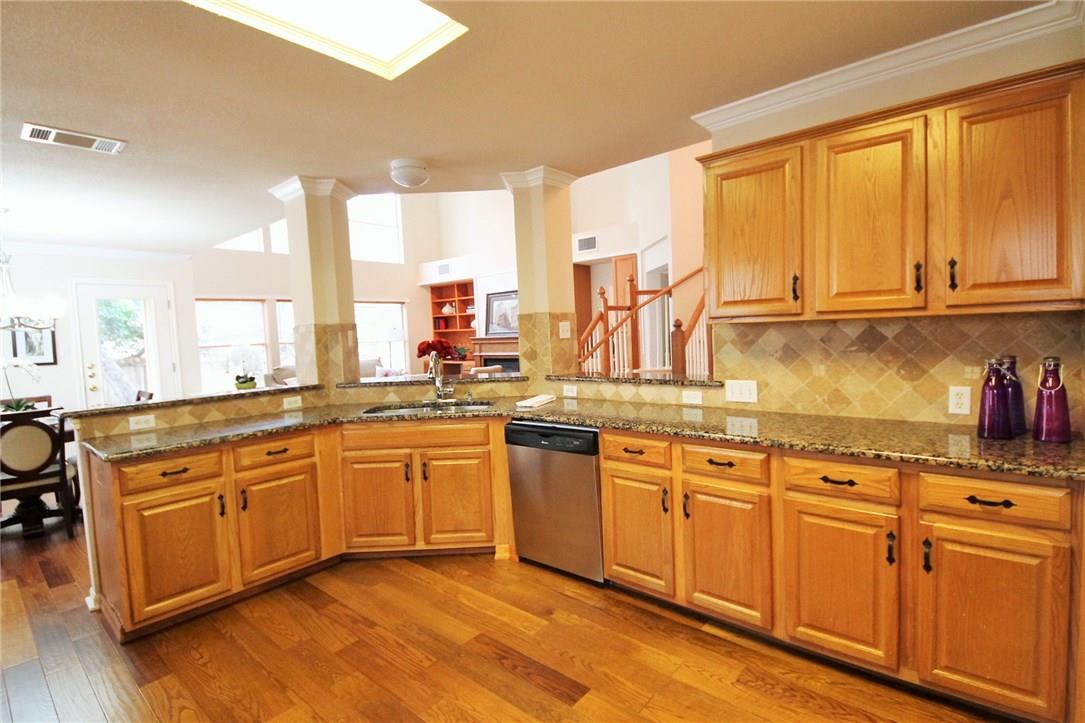 8508 Forest Heights Ln, Austin, TX 78749