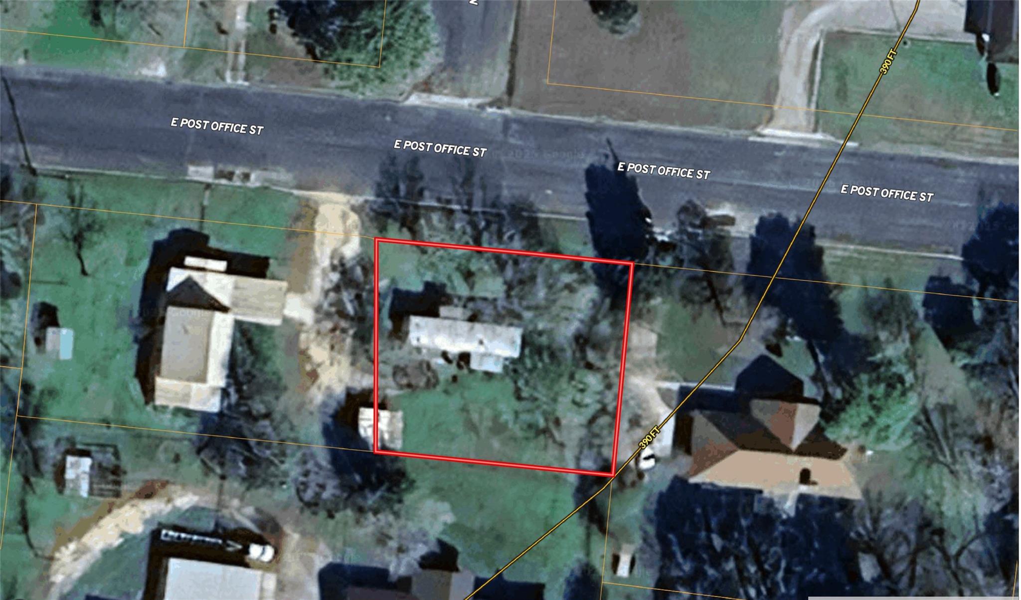 604 E Post Office St, Weimar, TX 78962